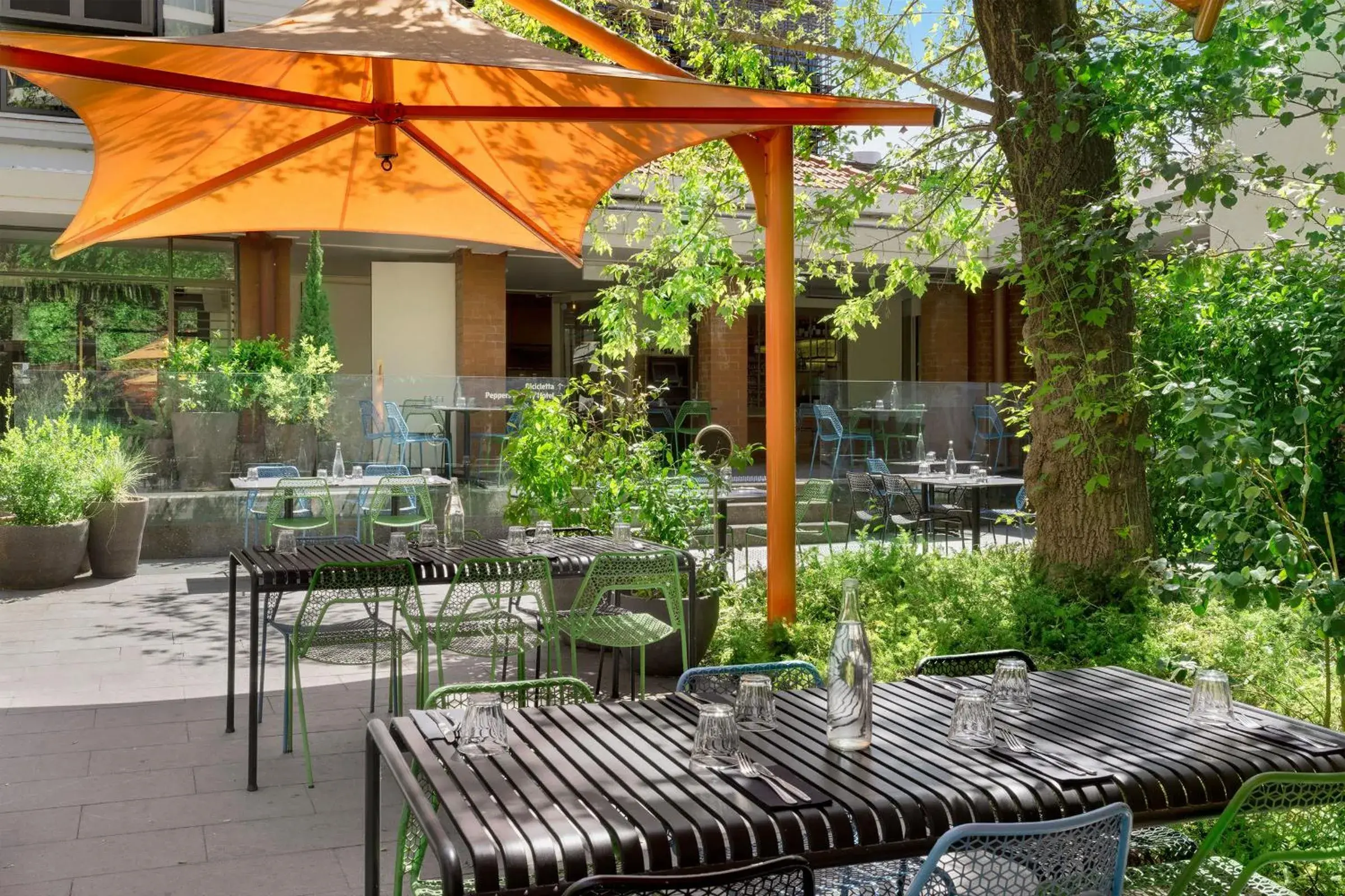 Restaurant/places to eat in Peppers Gallery Hotel Restaurant/places to eat in Peppers Gallery Hotel