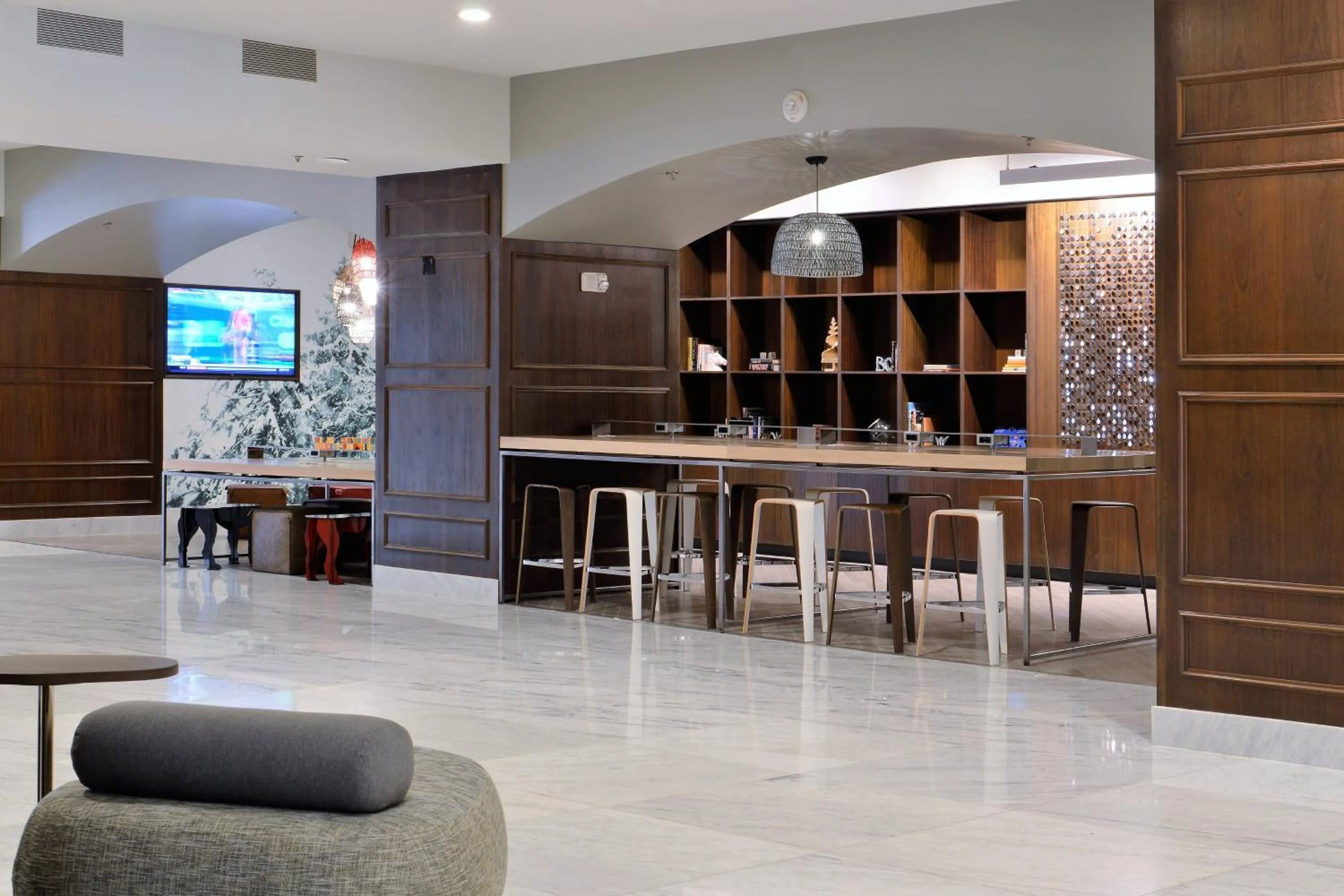 Lobby or reception in Renaissance Reno Downtown Hotel & Spa