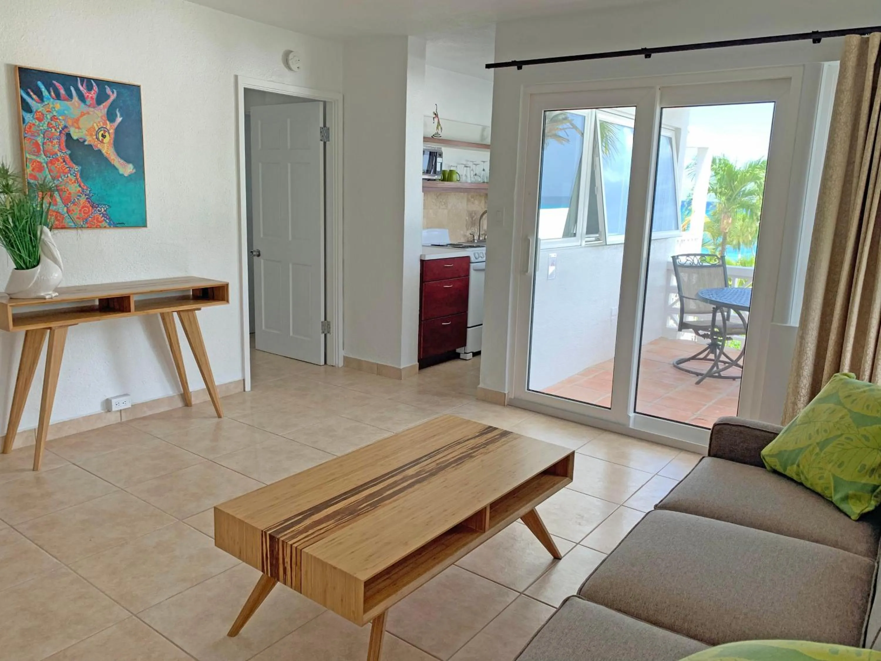 Living room in Sand Castle on the Beach - Adults Only