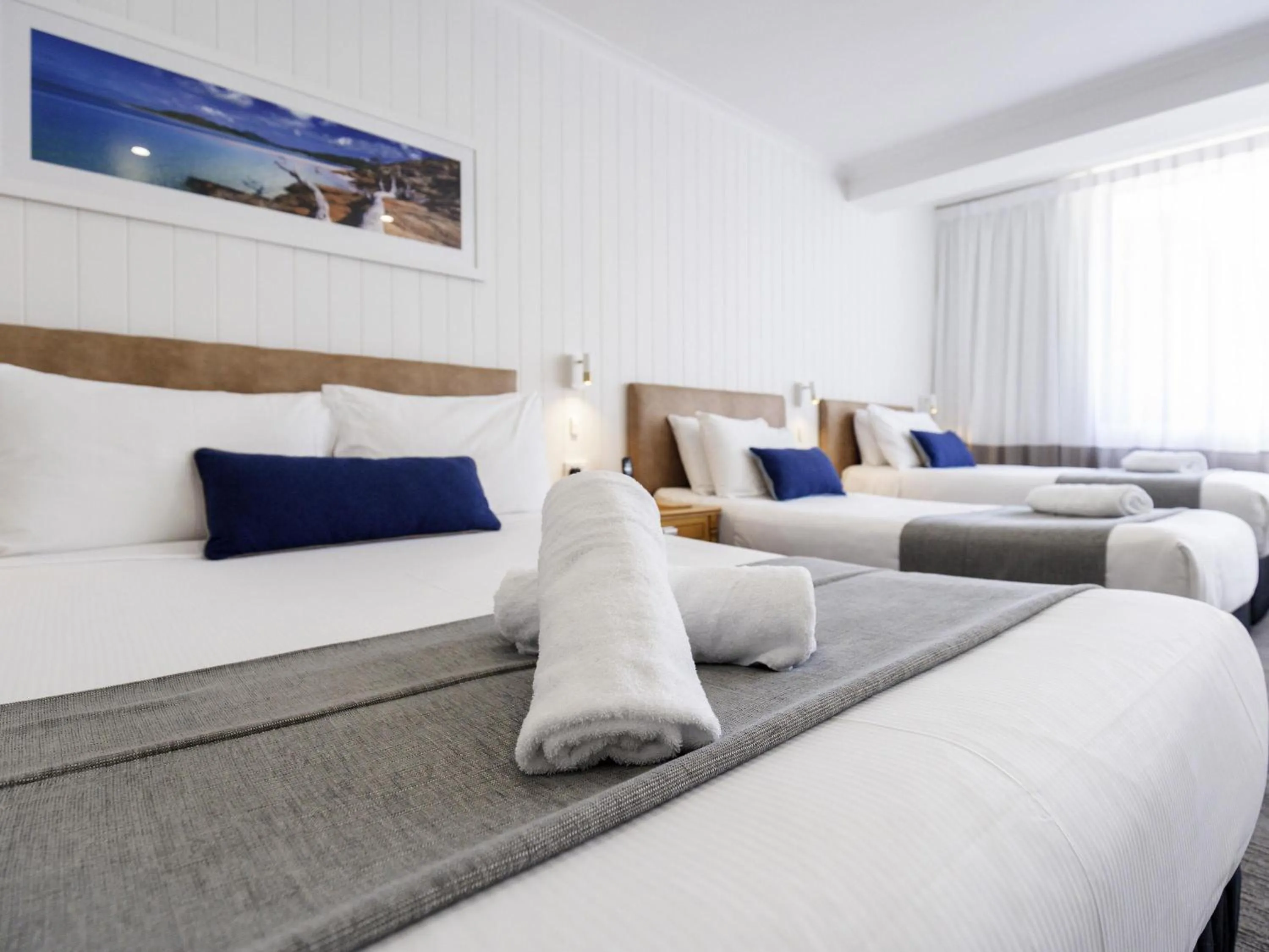 Bedroom, Bed in Mercure Charlestown