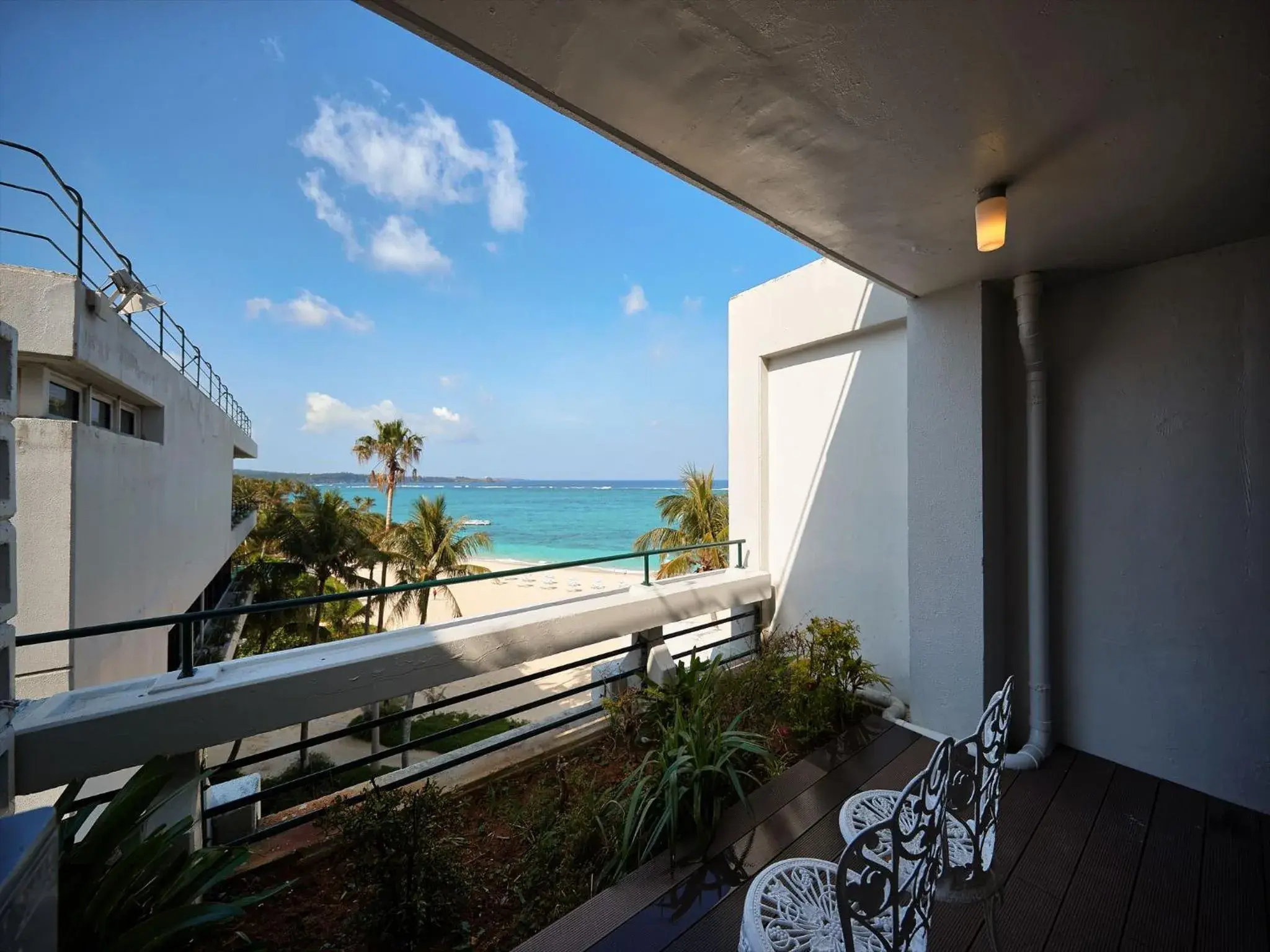 Sea view in Palace In Moon Beach Sea view in Palace In Moon Beach
