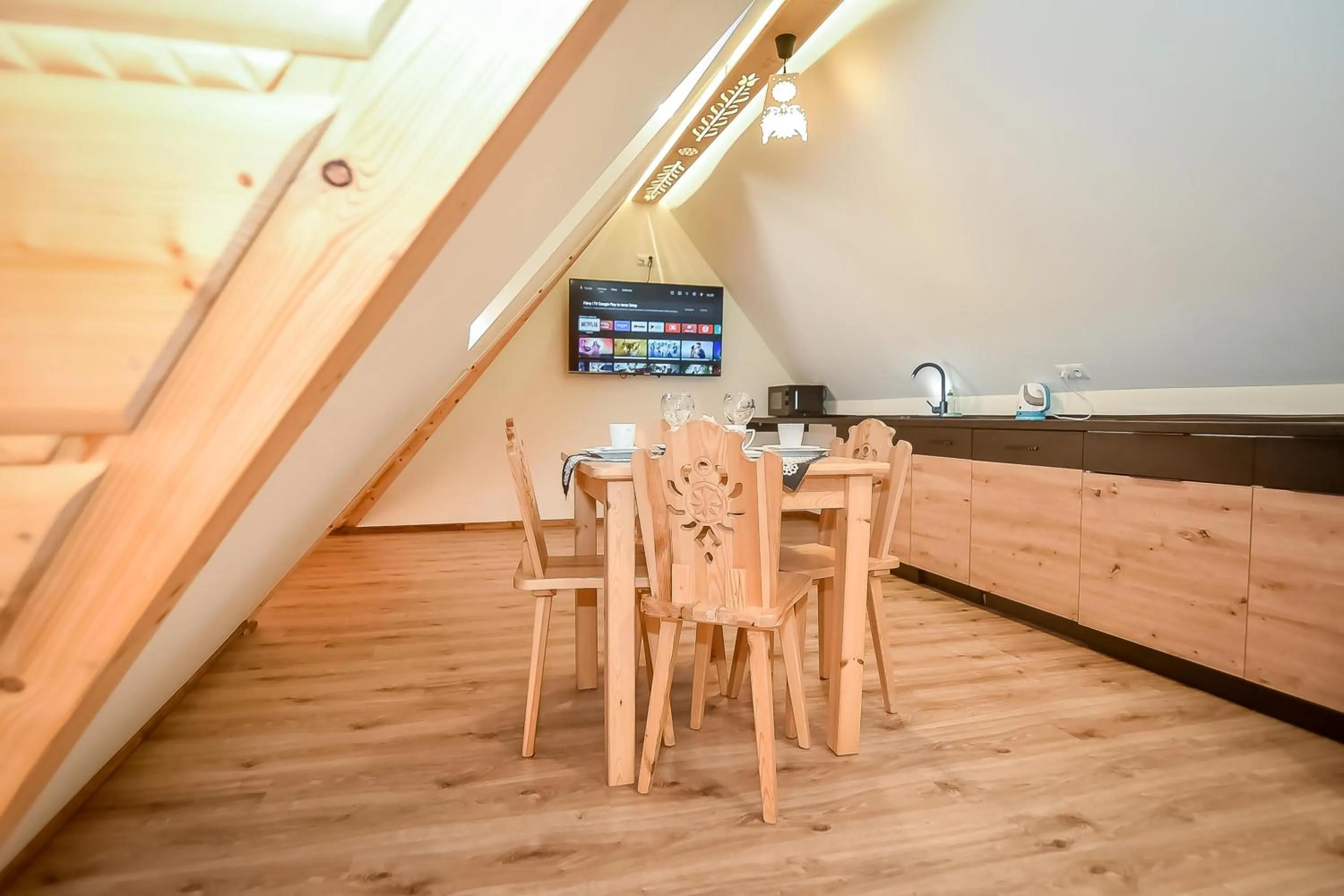 TV and multimedia in Zajazd Teremulka