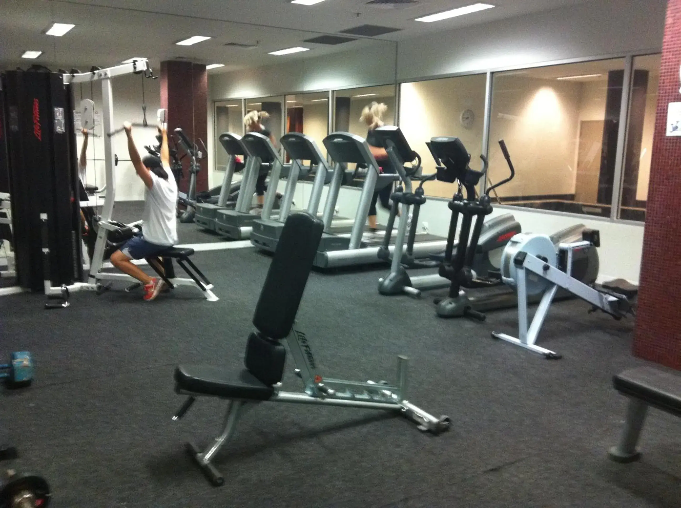 Fitness centre/facilities in Waterfront Melbourne Apartments Fitness centre/facilities in Waterfront Melbourne Apartments