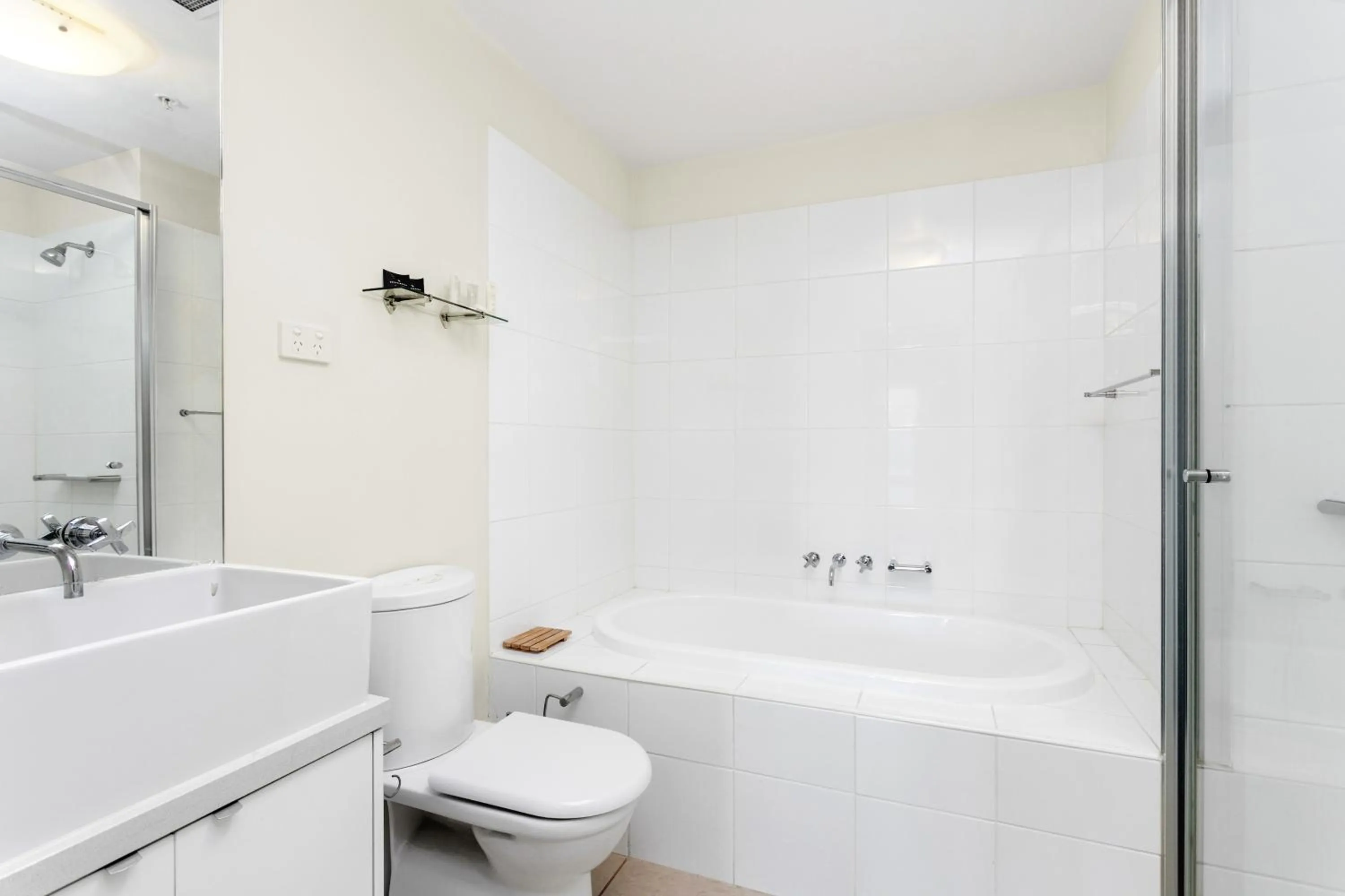 Bathroom in Waterfront Melbourne Apartments