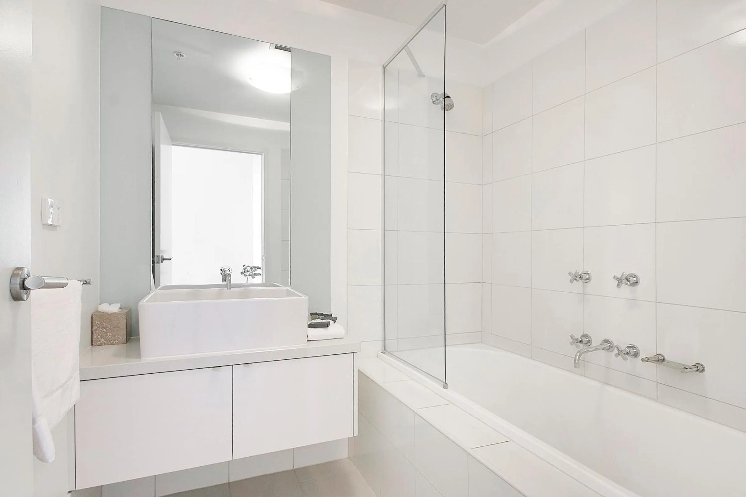 Bathroom in Waterfront Melbourne Apartments