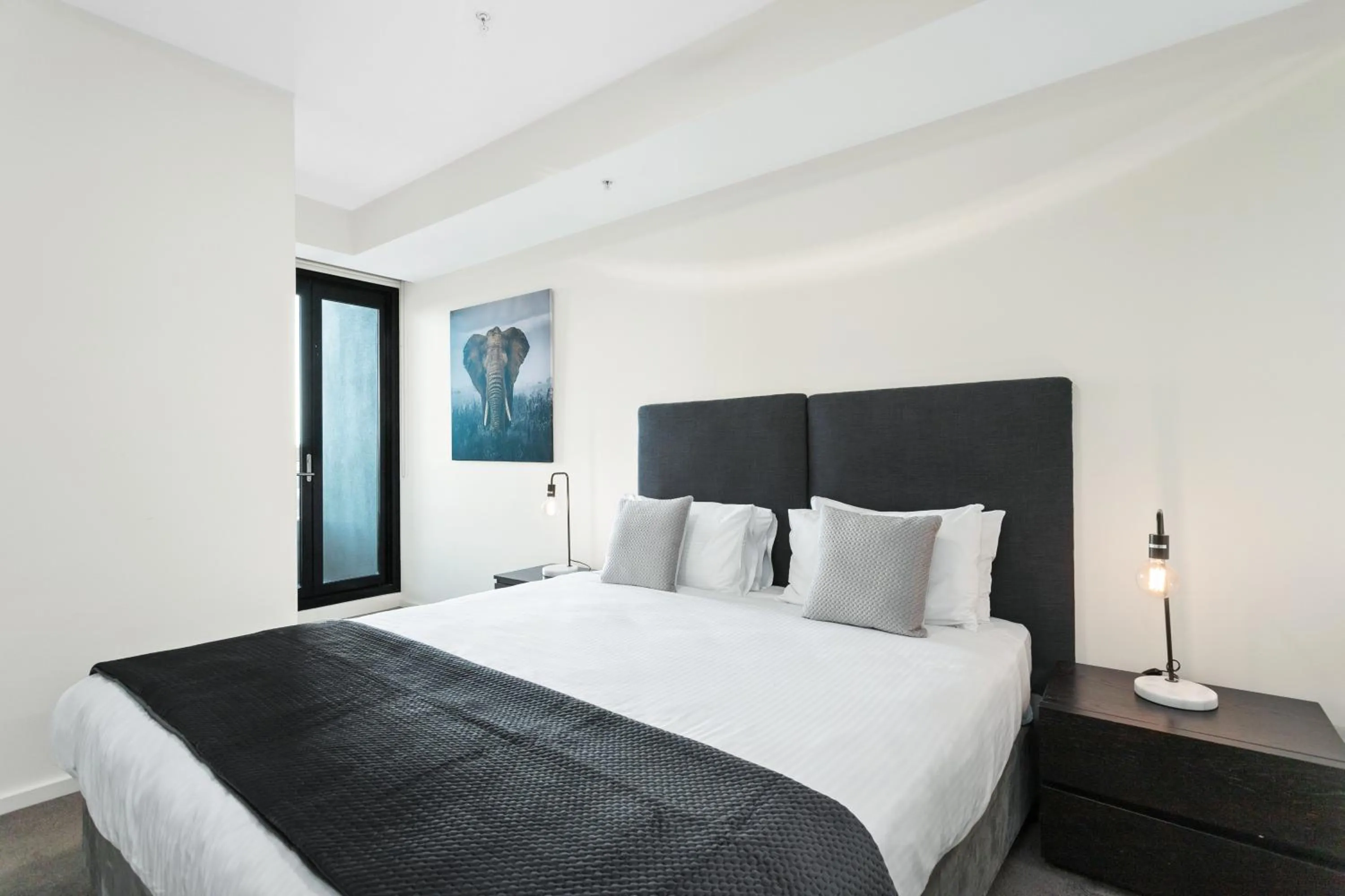 Bed in Waterfront Melbourne Apartments