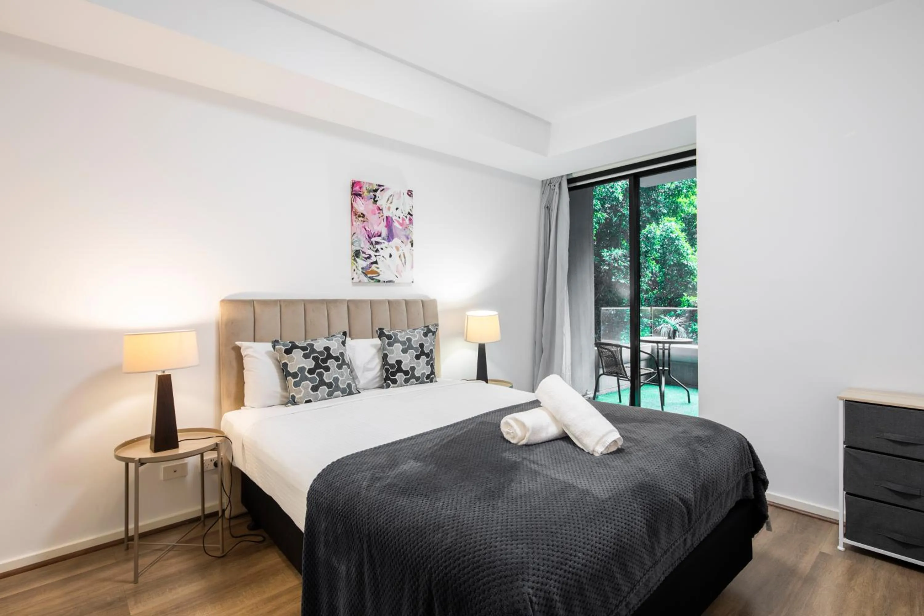 Bed in Waterfront Melbourne Apartments