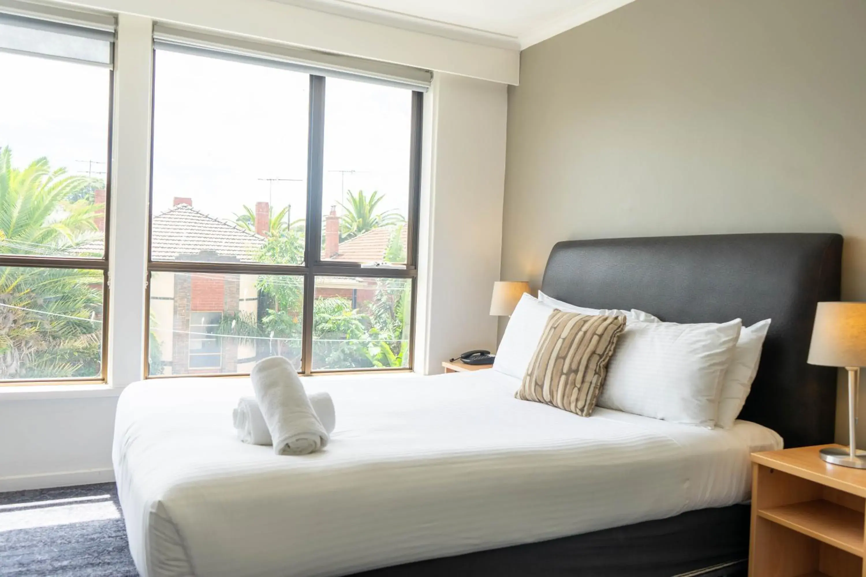 Superior Queen Room in Cosmopolitan Hotel and Apartments Superior Queen Room in Cosmopolitan Hotel and Apartments