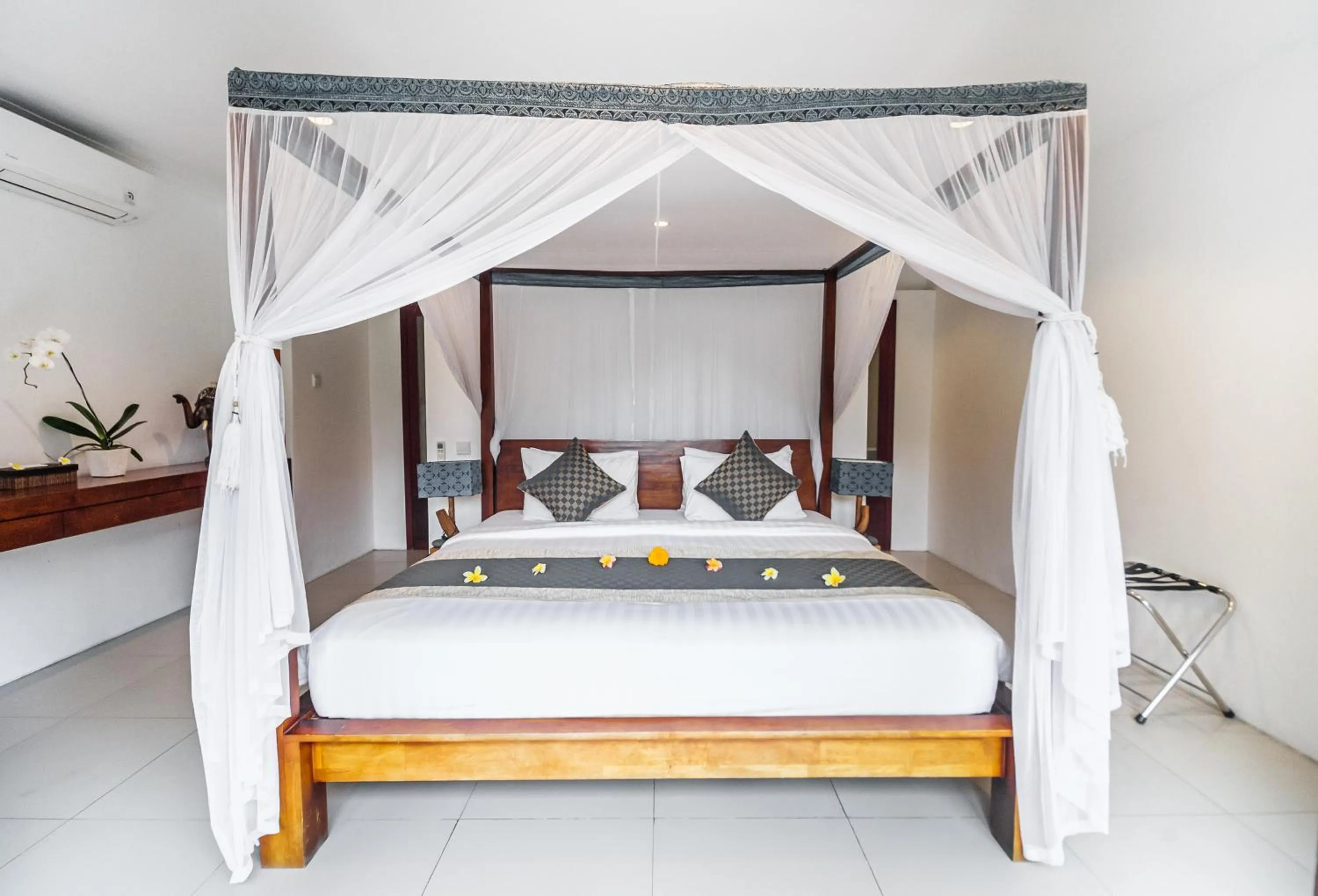 Bed in Amore Villas