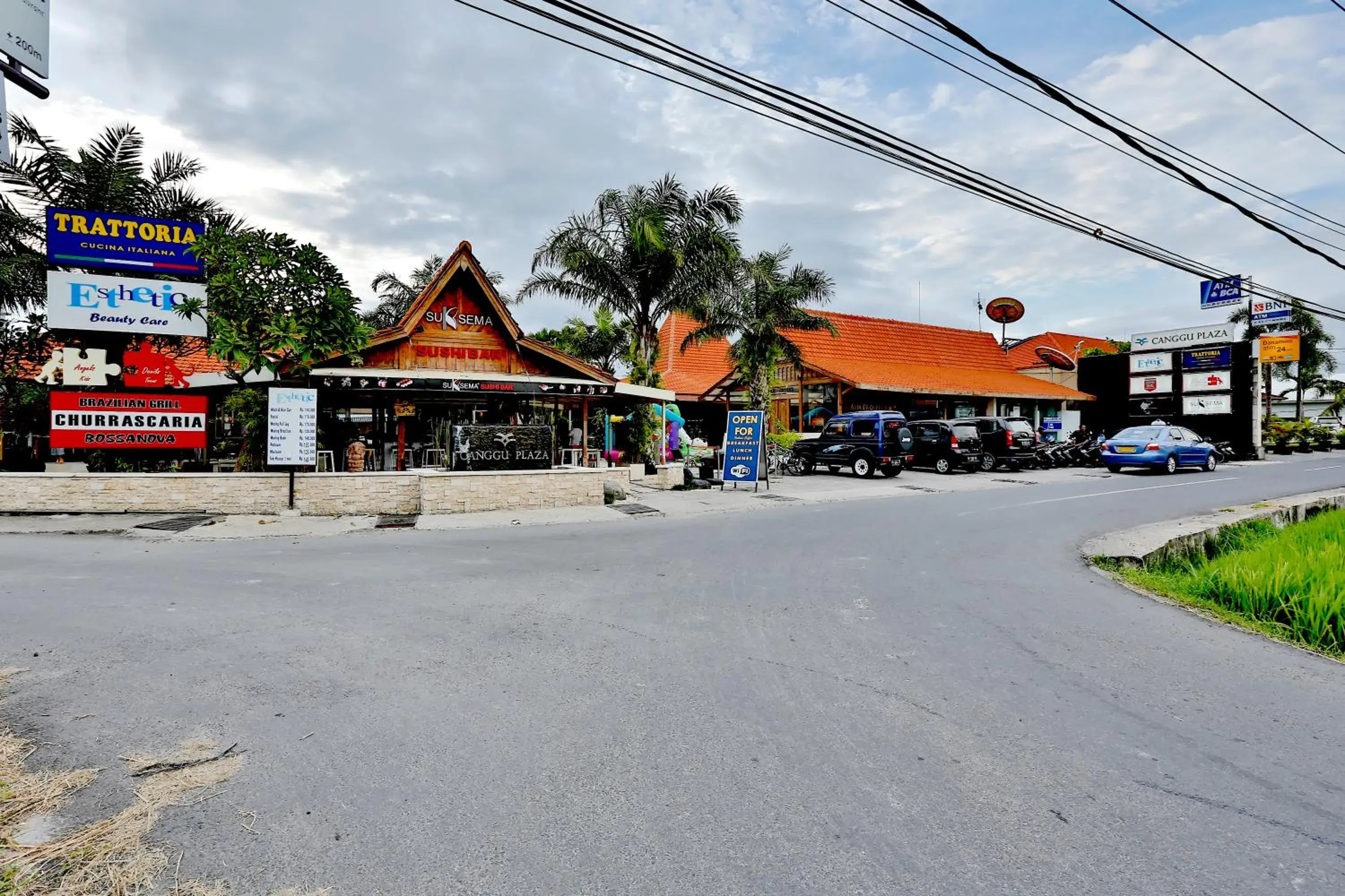 Restaurant/places to eat in Amore Villas Restaurant/places to eat in Amore Villas