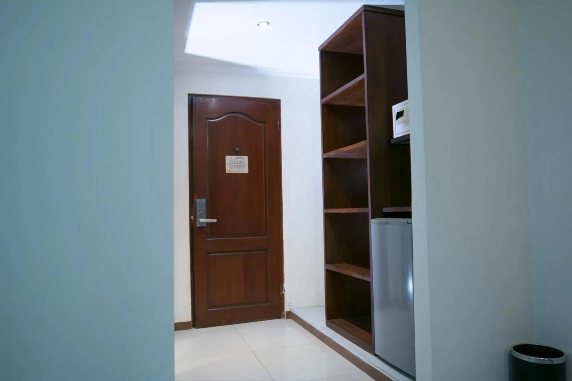 room service, TV/Entertainment Center in Maharani Beach Hotel