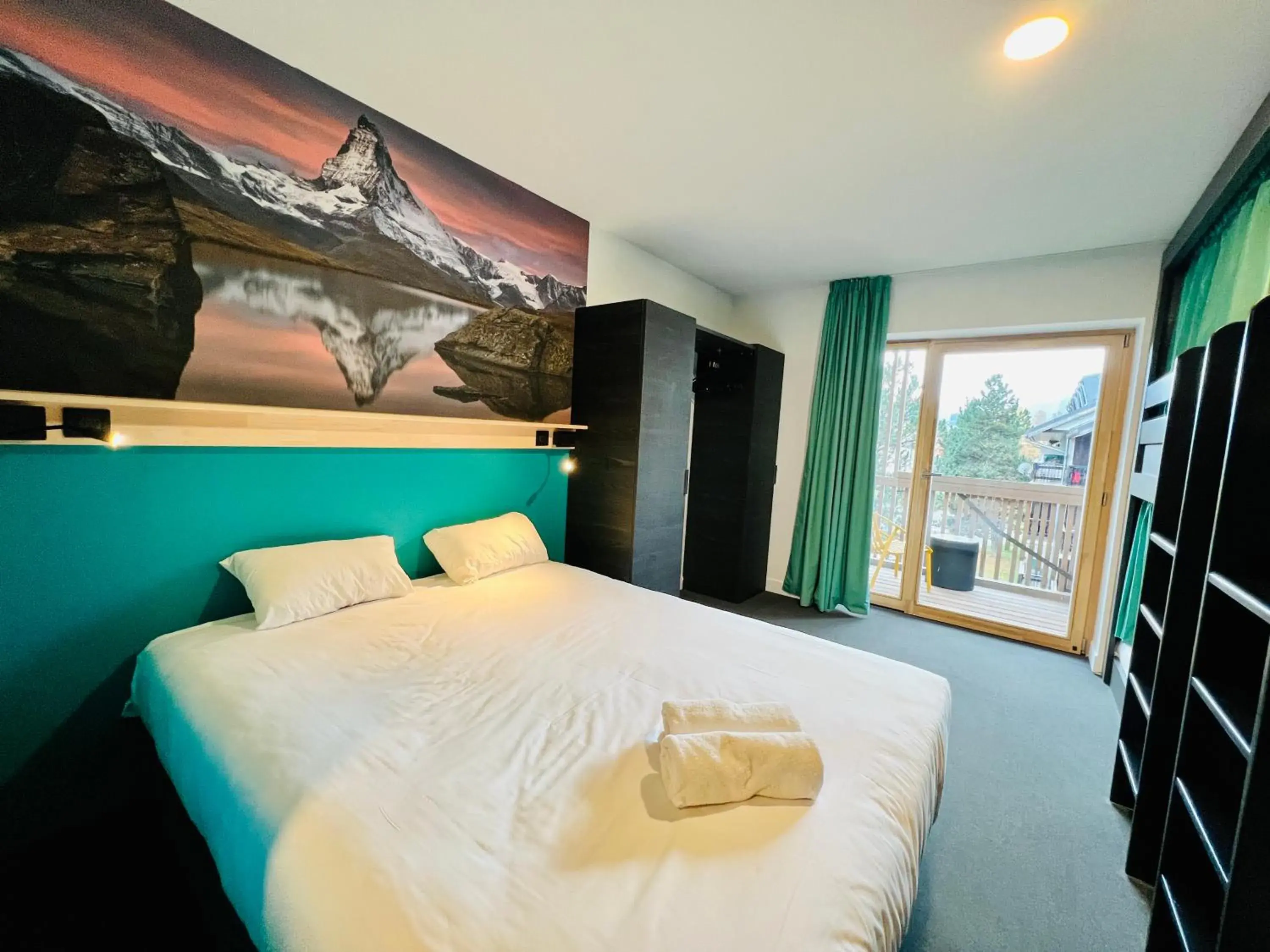 Bed in The People - Les 2 Alpes Bed in The People - Les 2 Alpes