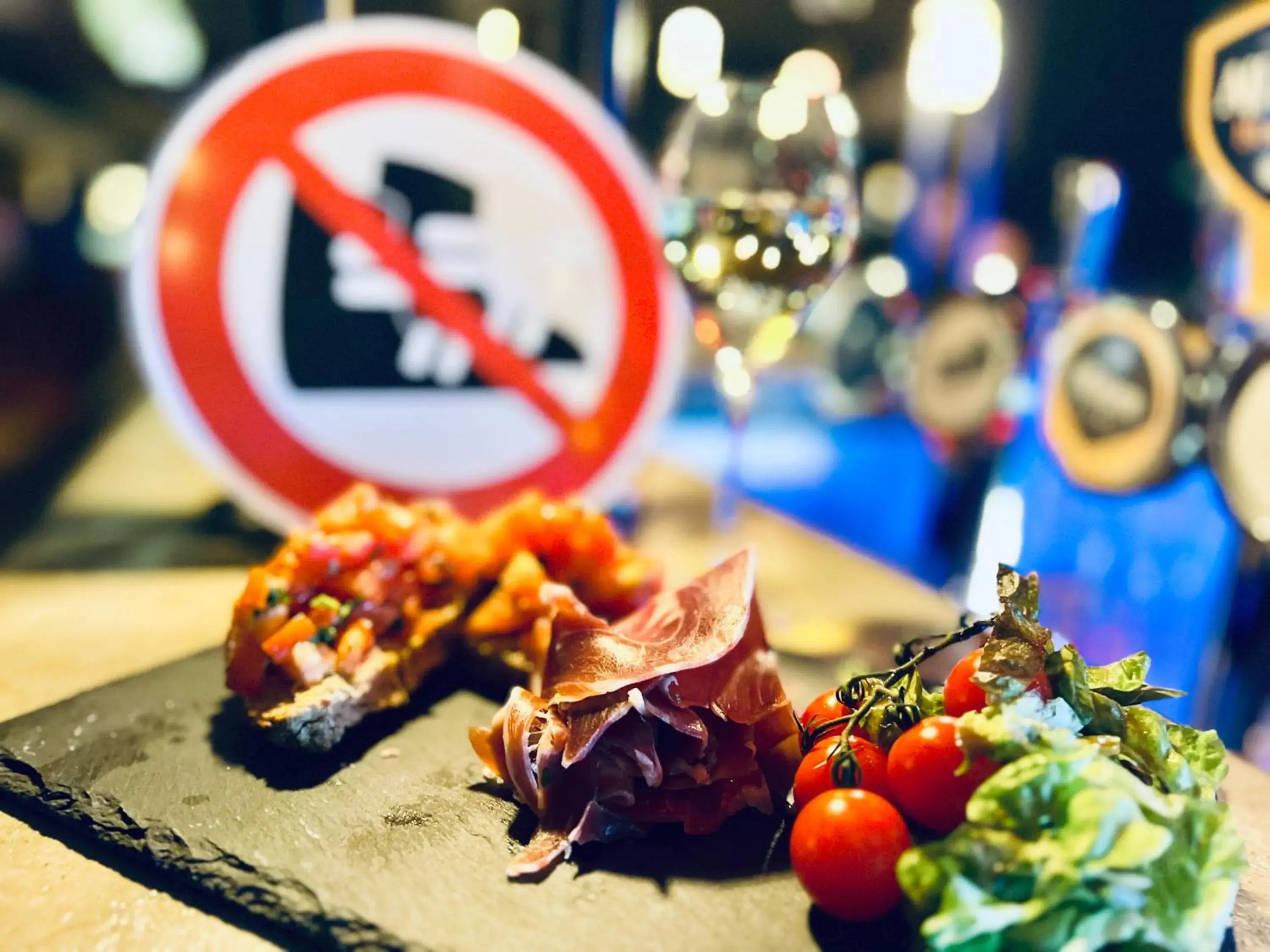 Restaurant/places to eat in The People - Les 2 Alpes Restaurant/places to eat in The People - Les 2 Alpes