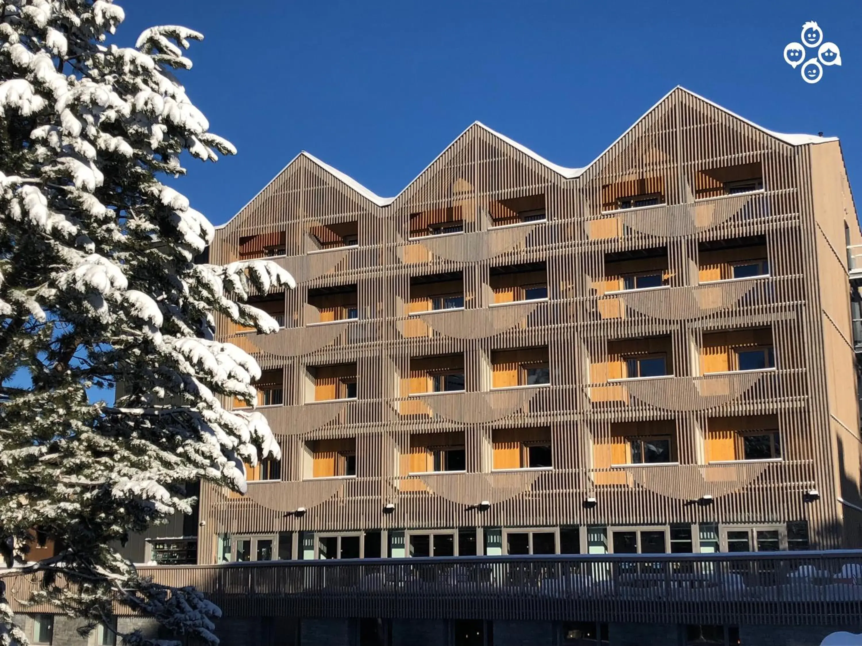 Property building in The People - Les 2 Alpes Property building in The People - Les 2 Alpes