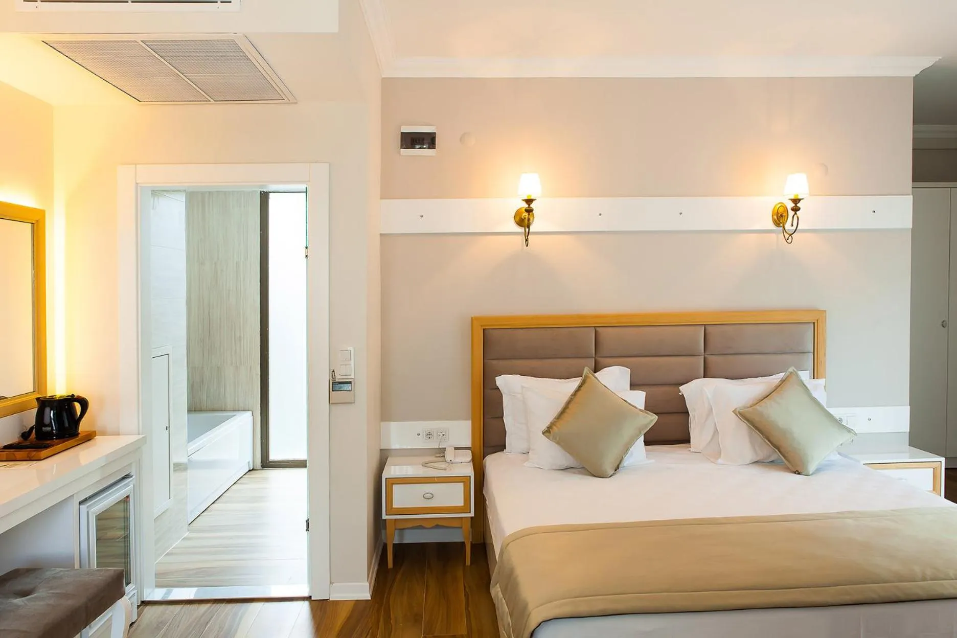 Bed in As Hotel Cesme