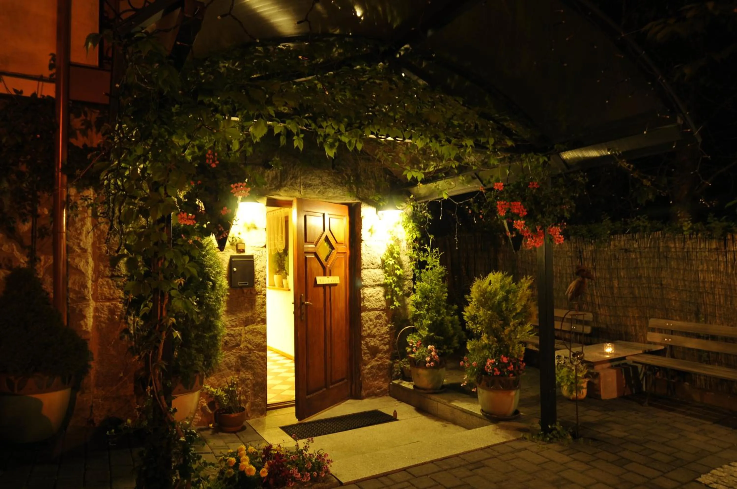 Facade/entrance in Willa Iskra