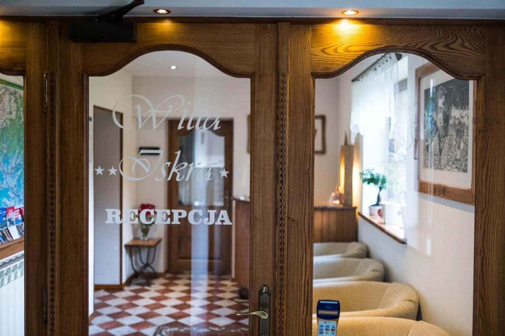 Facade/entrance in Willa Iskra