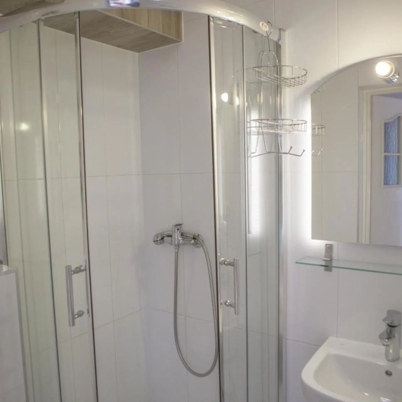 Shower in Willa Iskra