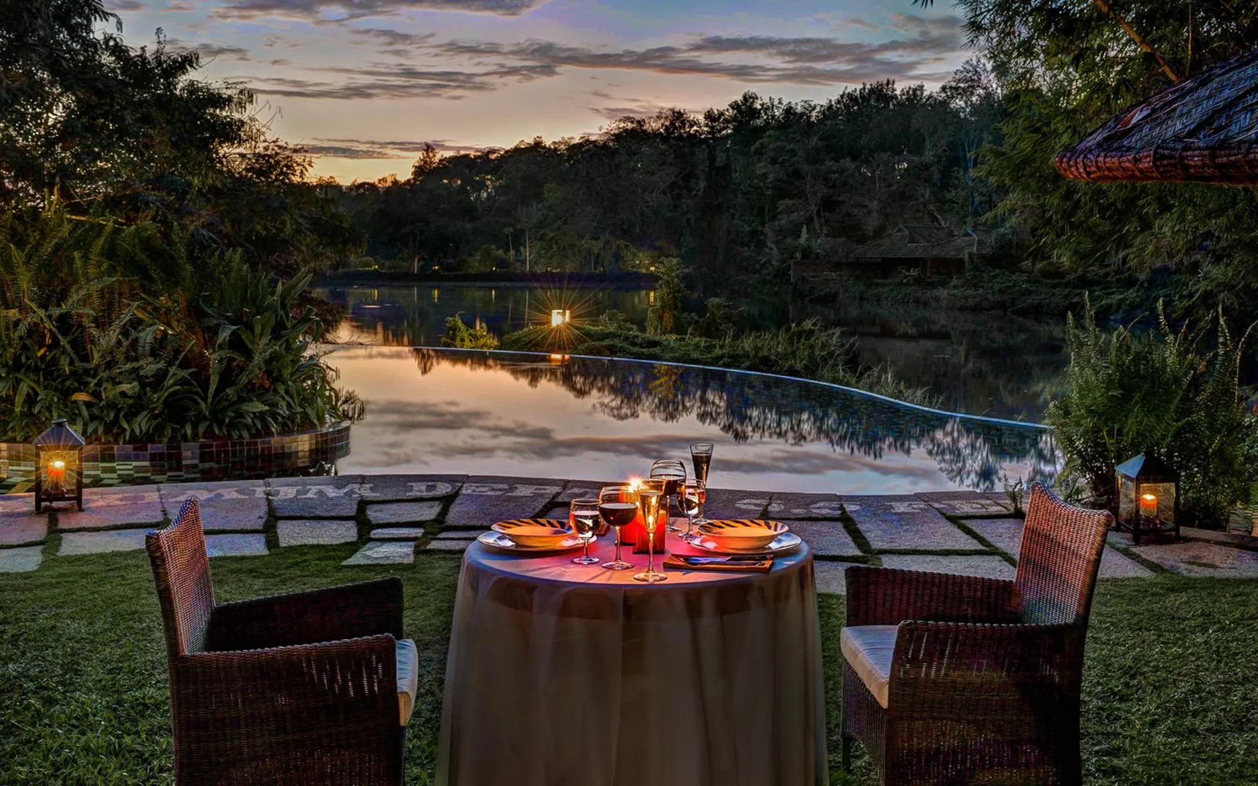 Restaurant/places to eat in Evolve Back Coorg