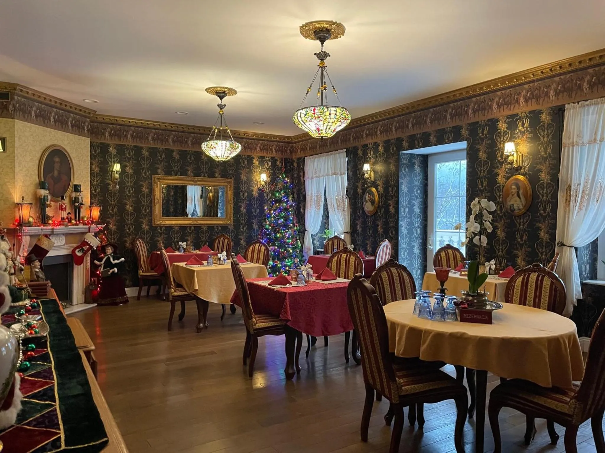 Restaurant/places to eat in Rezydencja Grawert Boutique & Spa