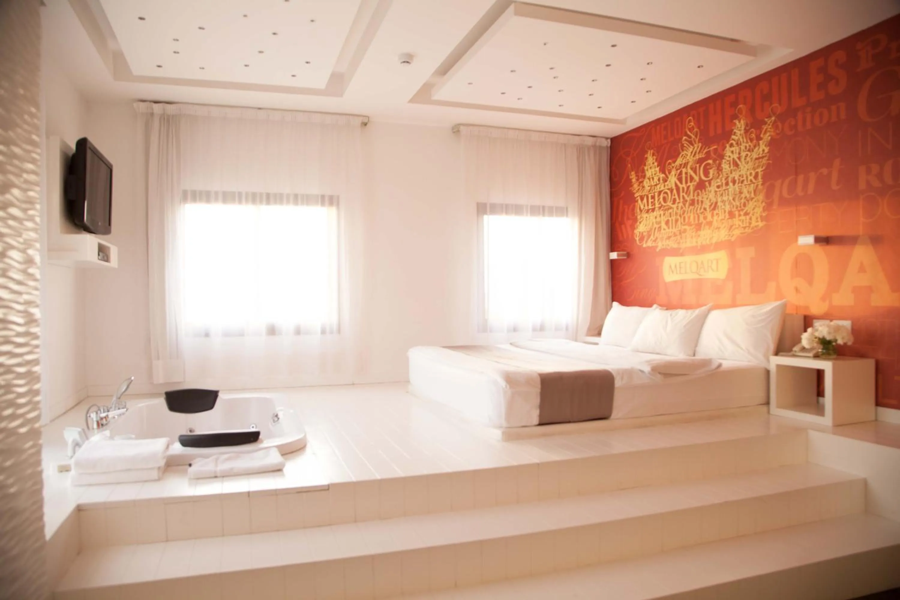 Bed in Aleph Boutique Hotel