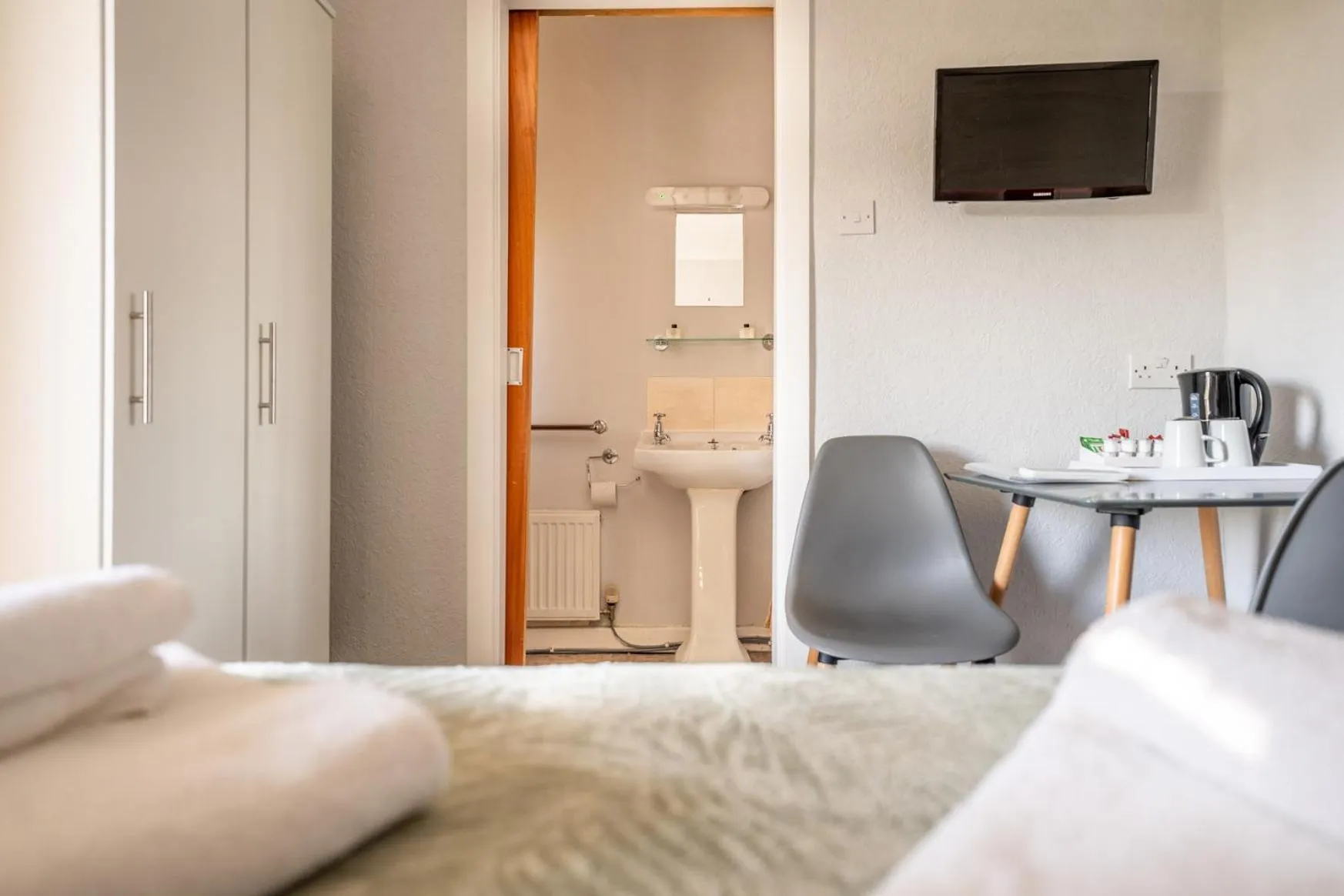 Bedroom, Bed in The Clifton Seafront Hotel