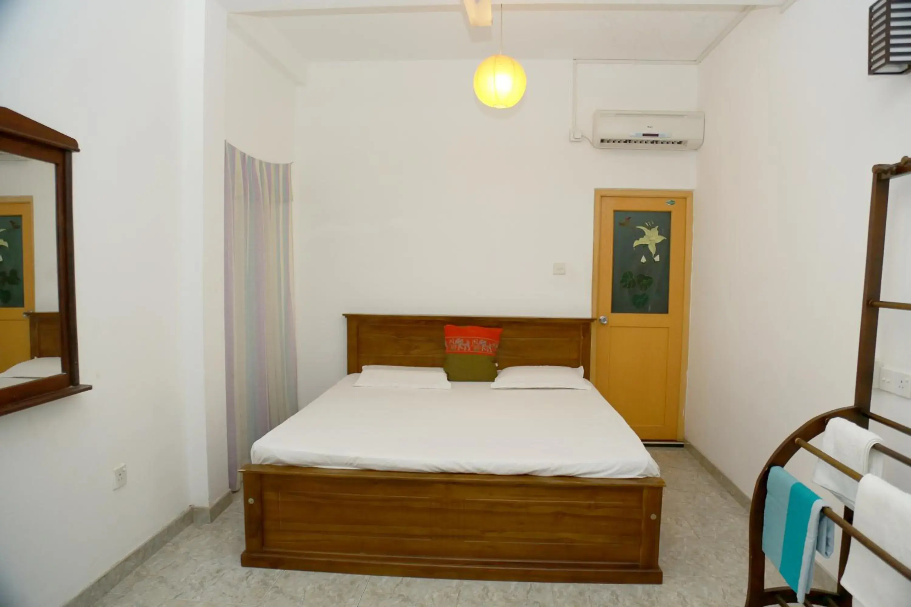 Double Room with Garden View in Omee Guest Double Room with Garden View in Omee Guest
