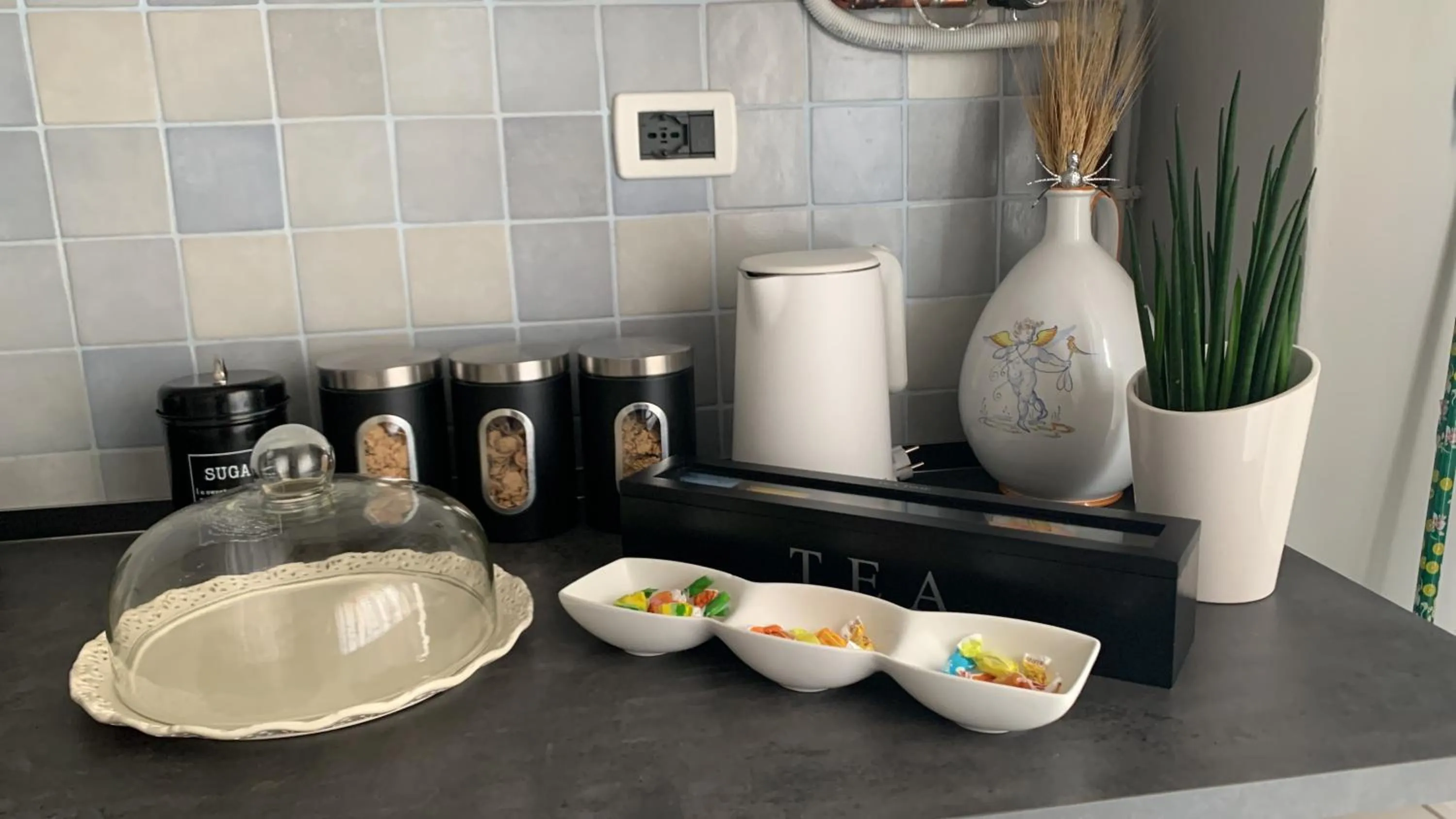 Coffee/tea facilities in B&B Residence Armonia Sulmona