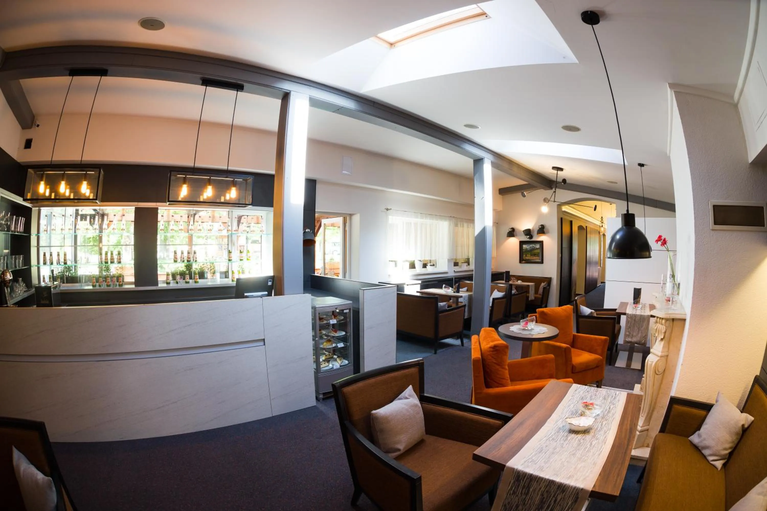 Lounge or bar in Kúpeľné domčeky - KÚPELE ČERVENÝ KLÁŠTOR Smerdžonka