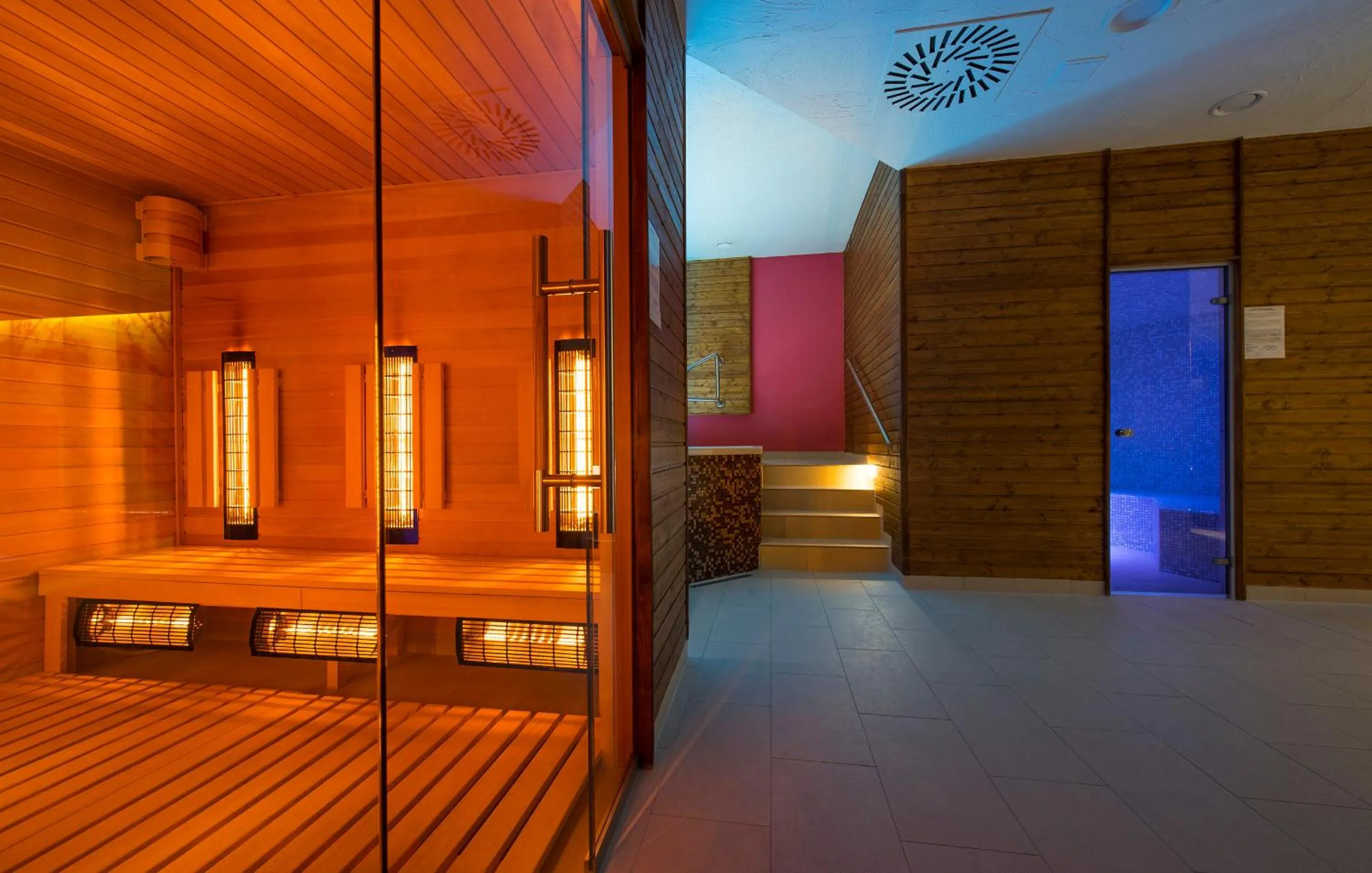 Sauna in Kúpeľné domčeky - KÚPELE ČERVENÝ KLÁŠTOR Smerdžonka