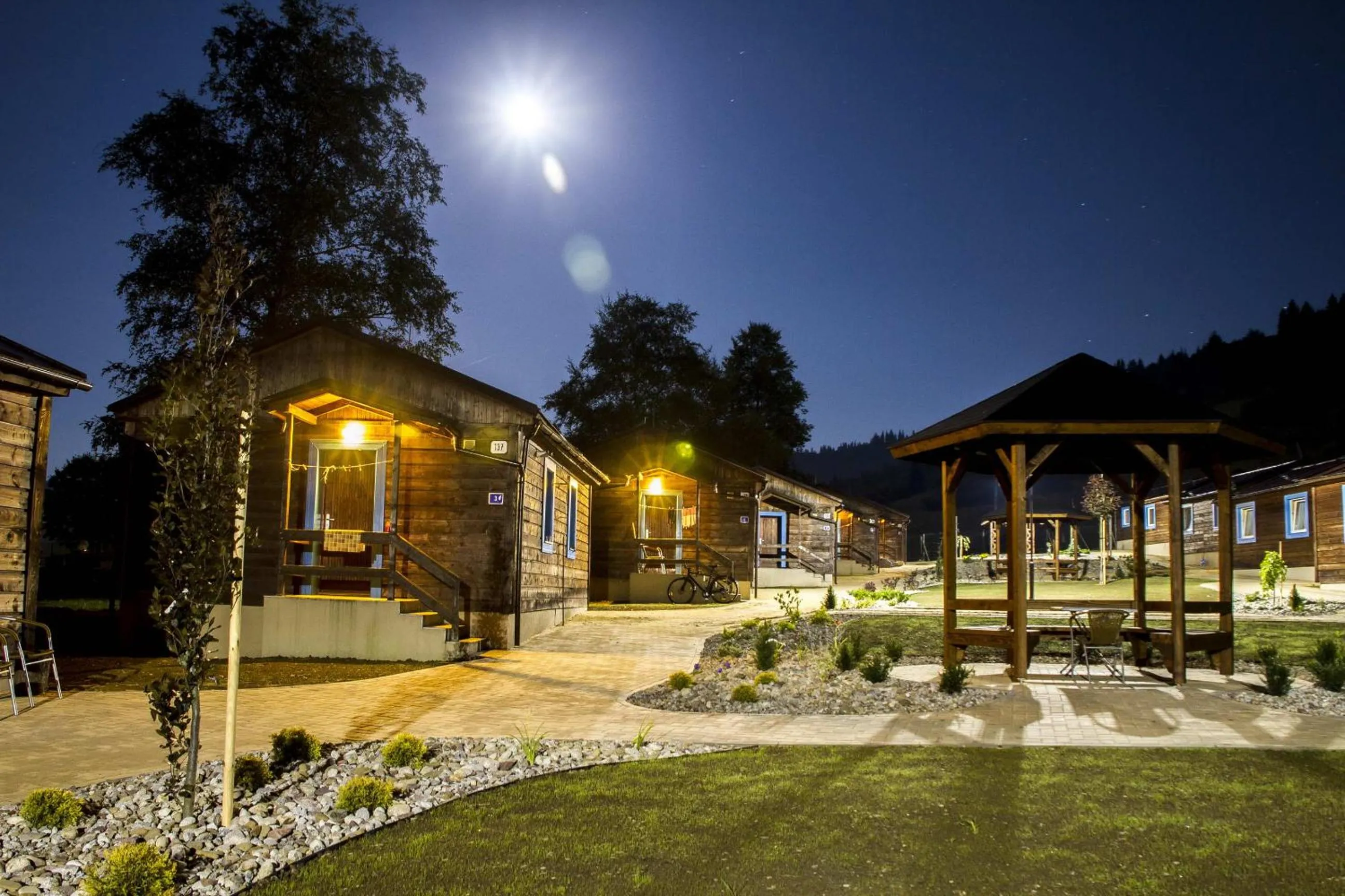 Property building in Kúpeľné domčeky - KÚPELE ČERVENÝ KLÁŠTOR Smerdžonka