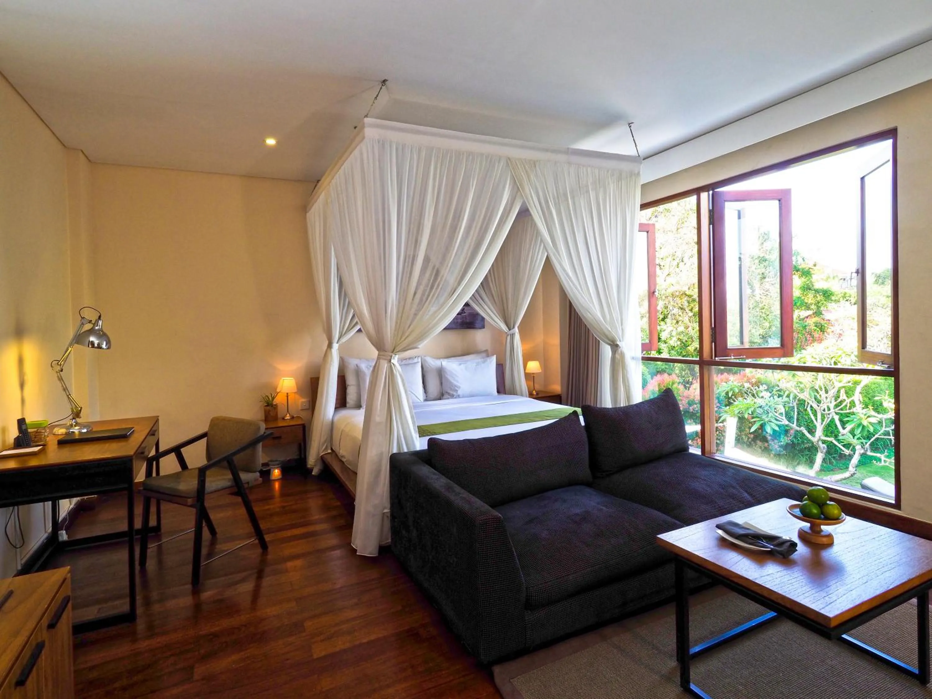 Living room, Bed in The Samata by LifestyleRetreats