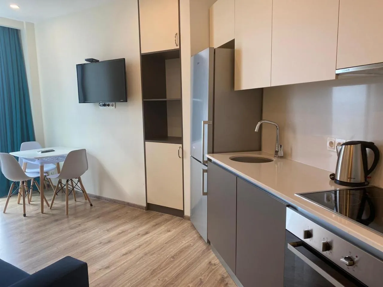 kitchen in Bellevue Residence Suites