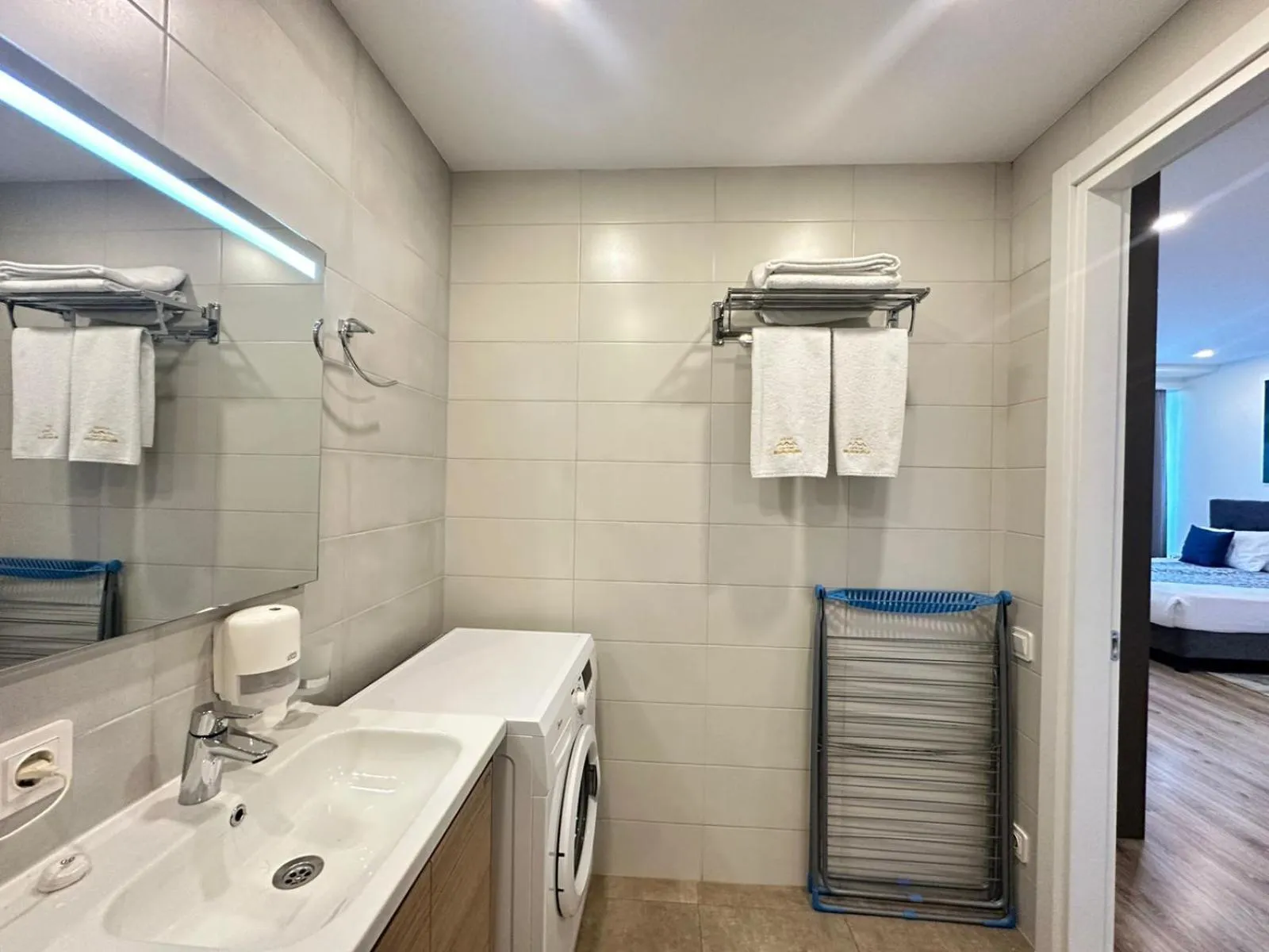 Bellevue Residence Suites