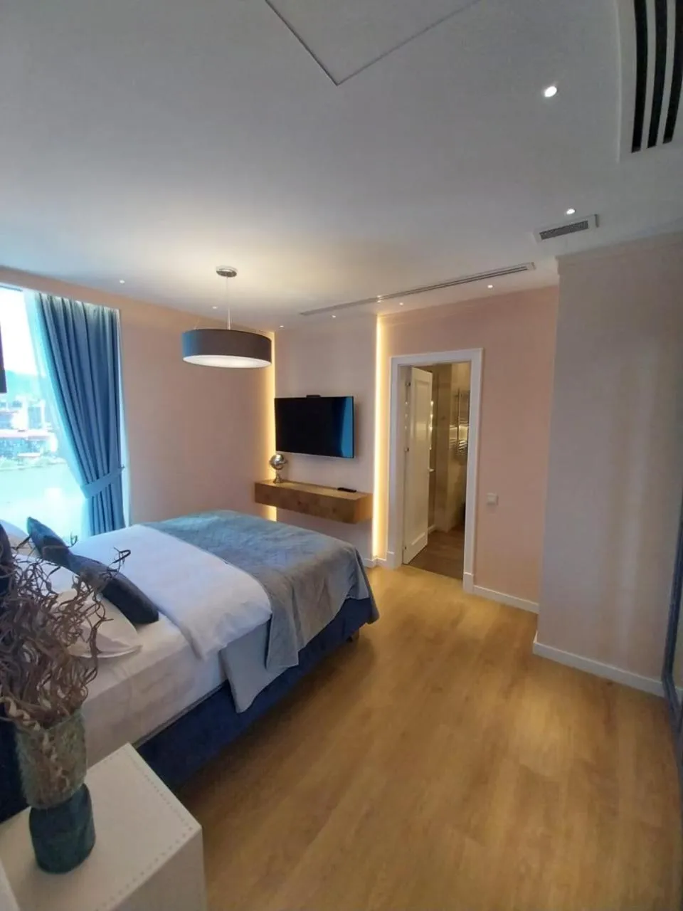 Bedroom, Bed in Bellevue Residence Suites