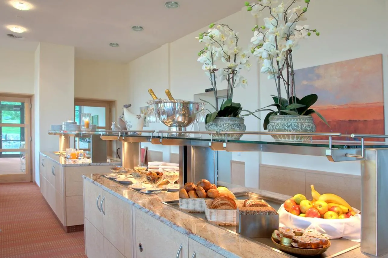 Breakfast in Heilbad Krumbad
