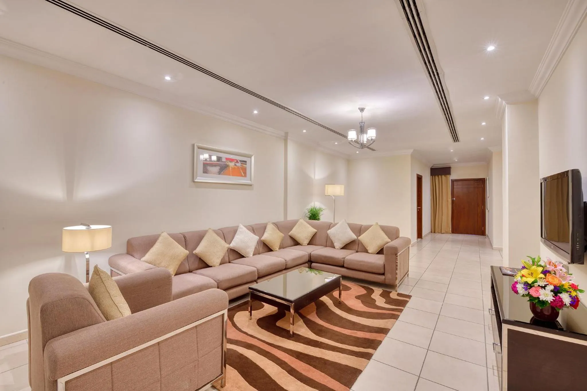 TV and multimedia in Pearl Marina Hotel Apartments