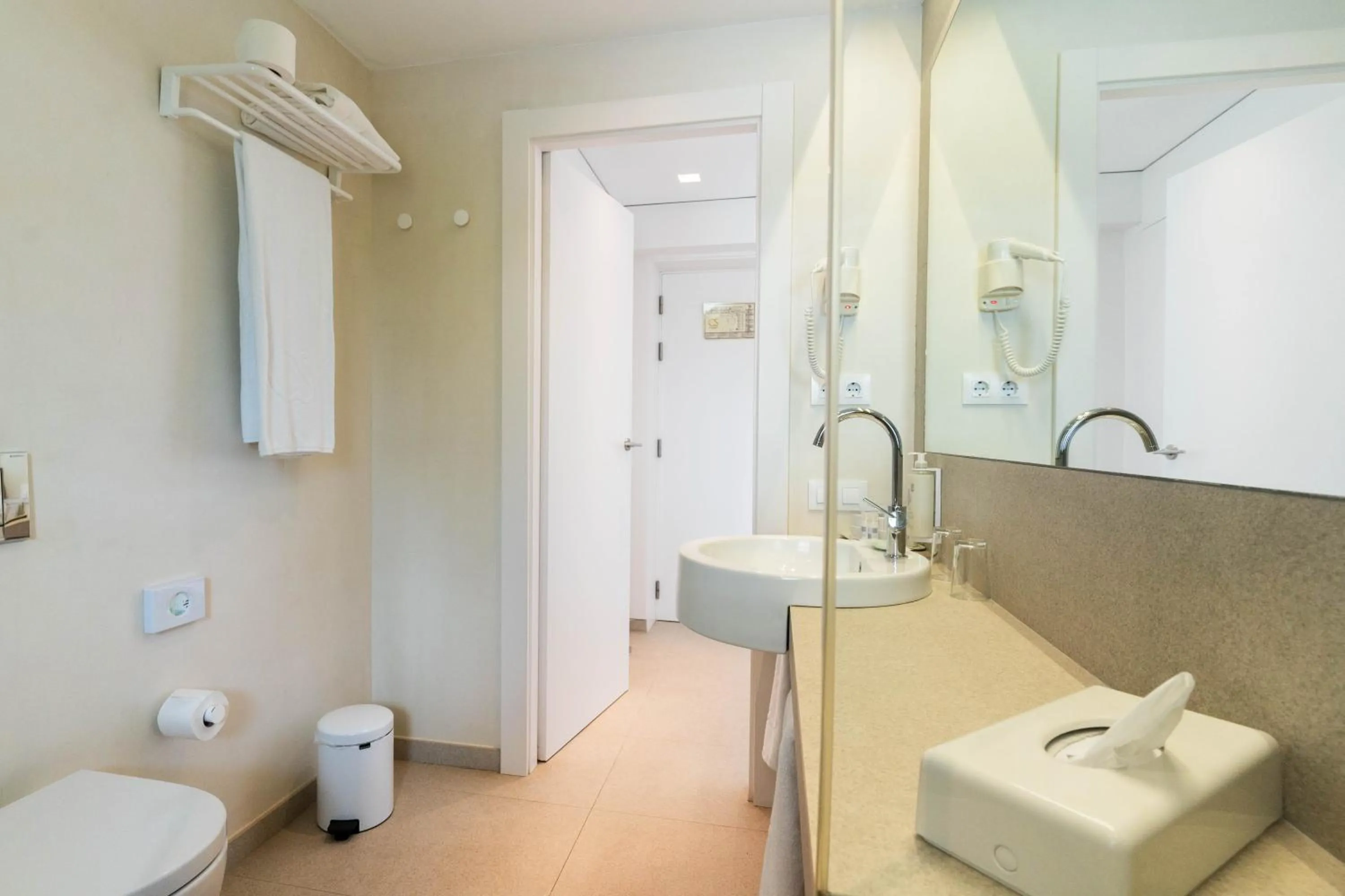 Toilet in Hotel Cala Saona & Spa