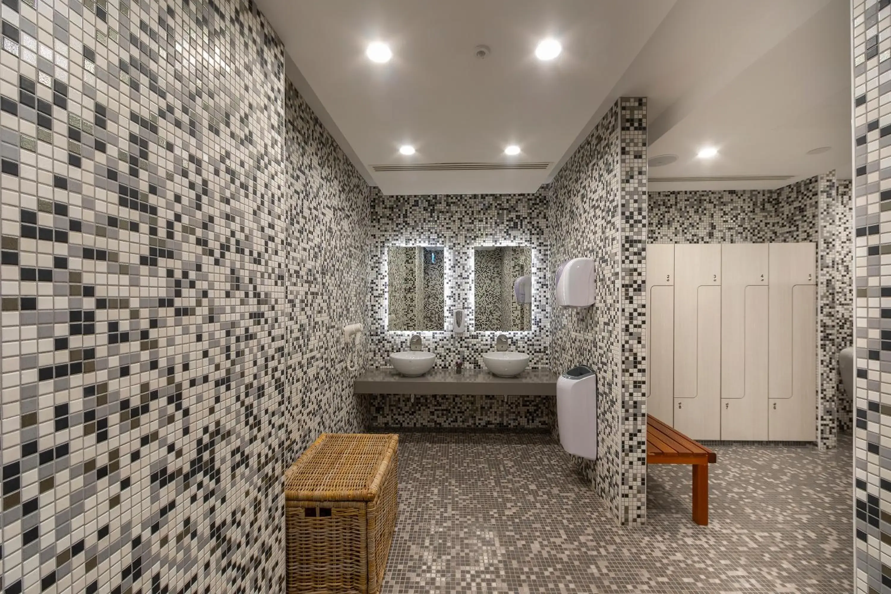 Staff, Bed in Melissi Beach Hotel & Spa Staff, Bed in Melissi Beach Hotel & Spa