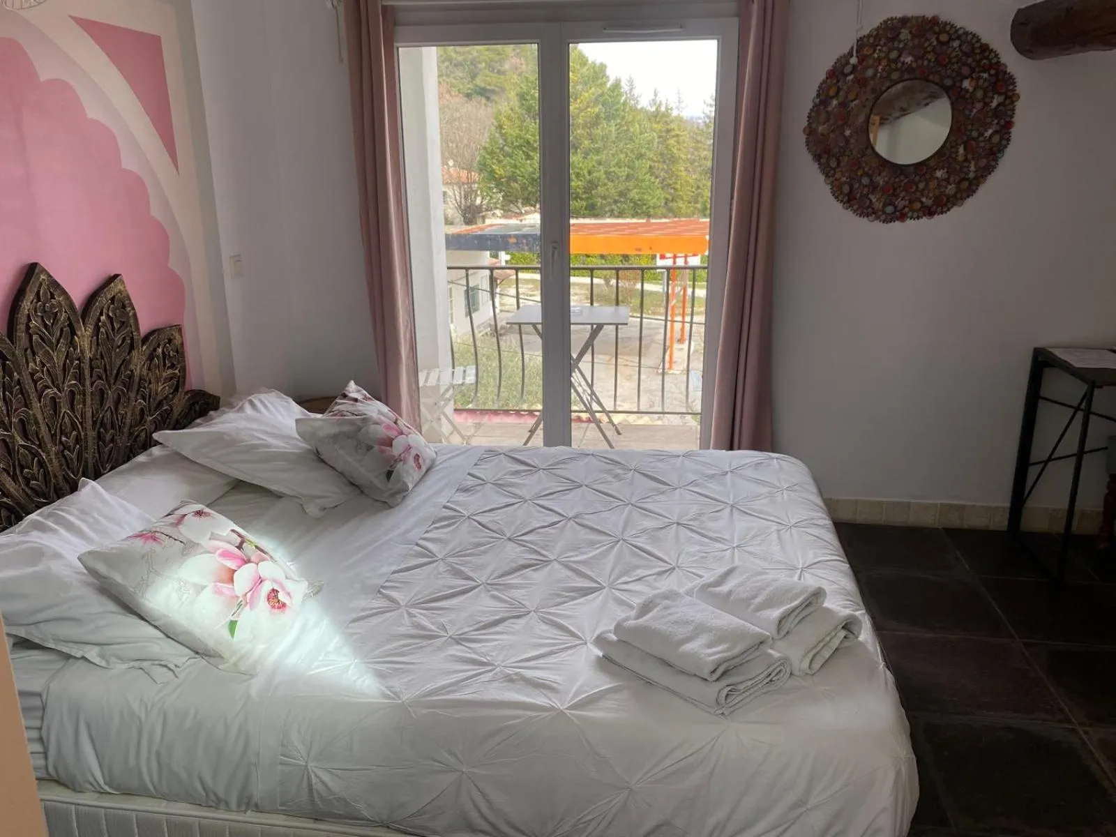 Bed in Auberge les Galets