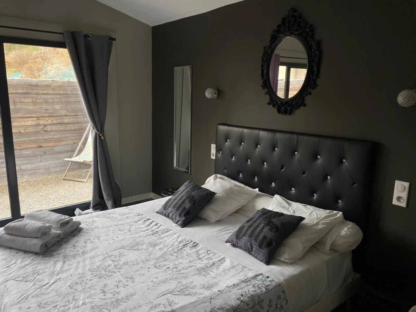 Bed in Auberge les Galets