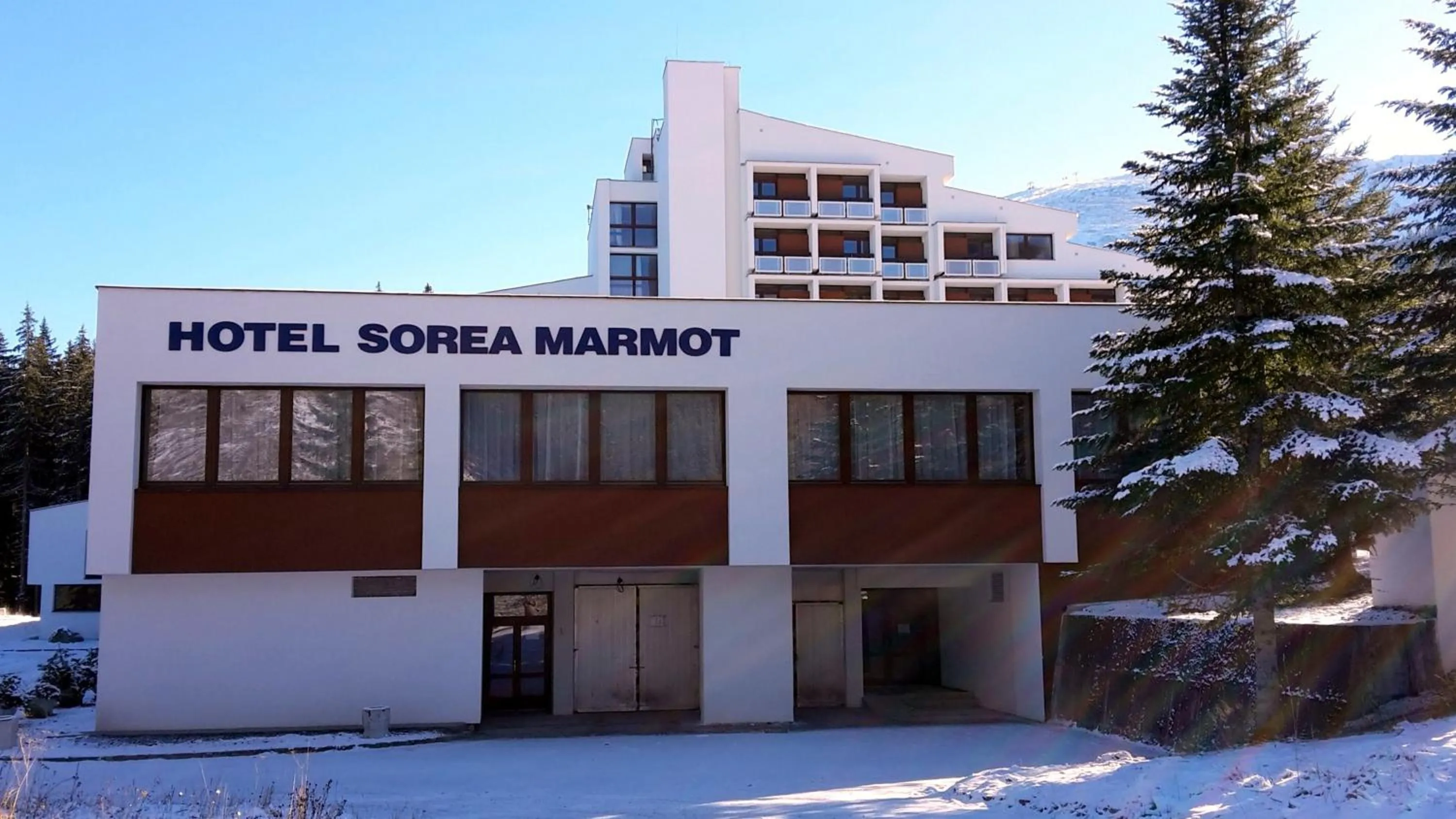 Property building in Hotel SOREA MARMOT