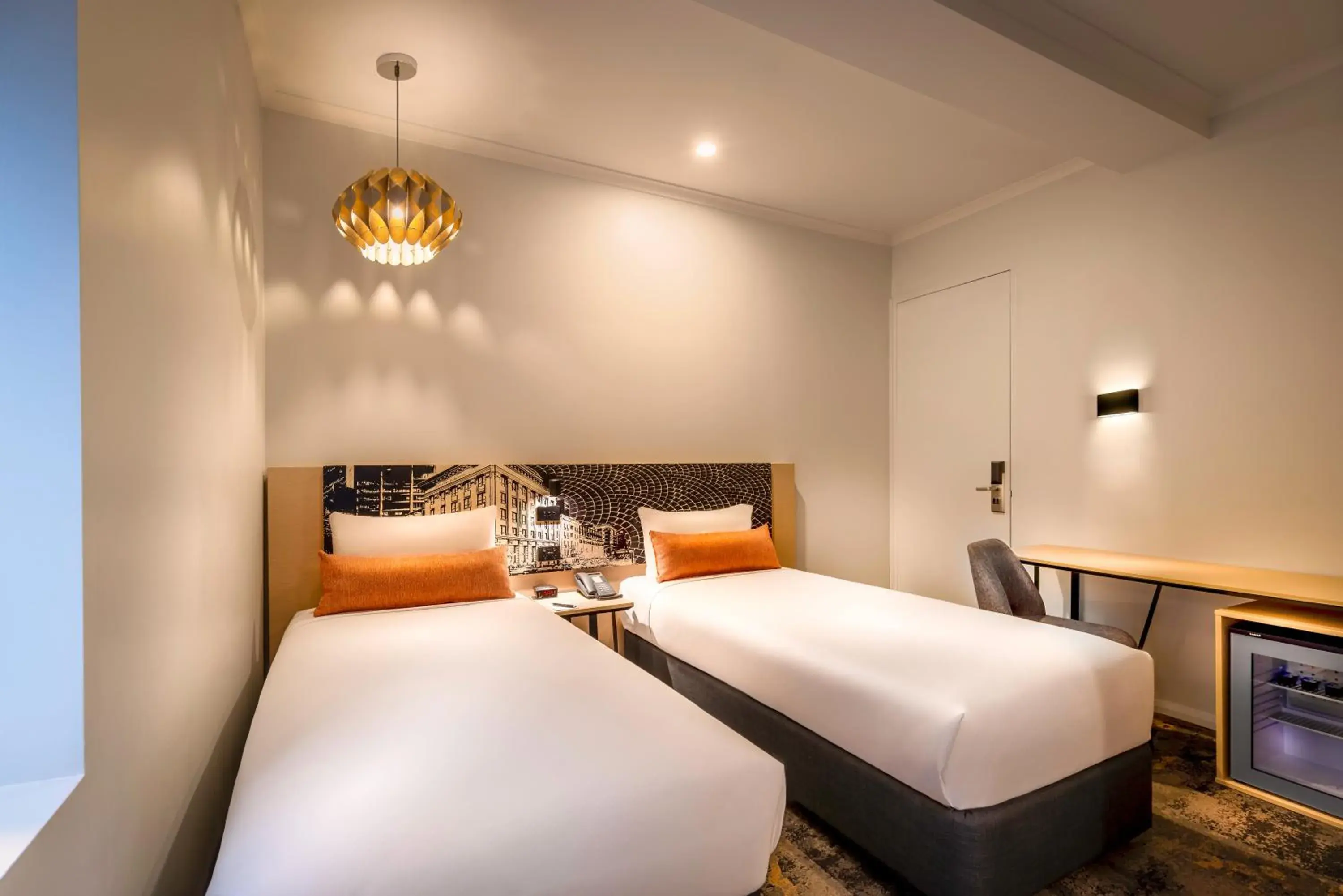 Bedroom, Bed in Batman's Hill on Collins Bedroom, Bed in Batman's Hill on Collins