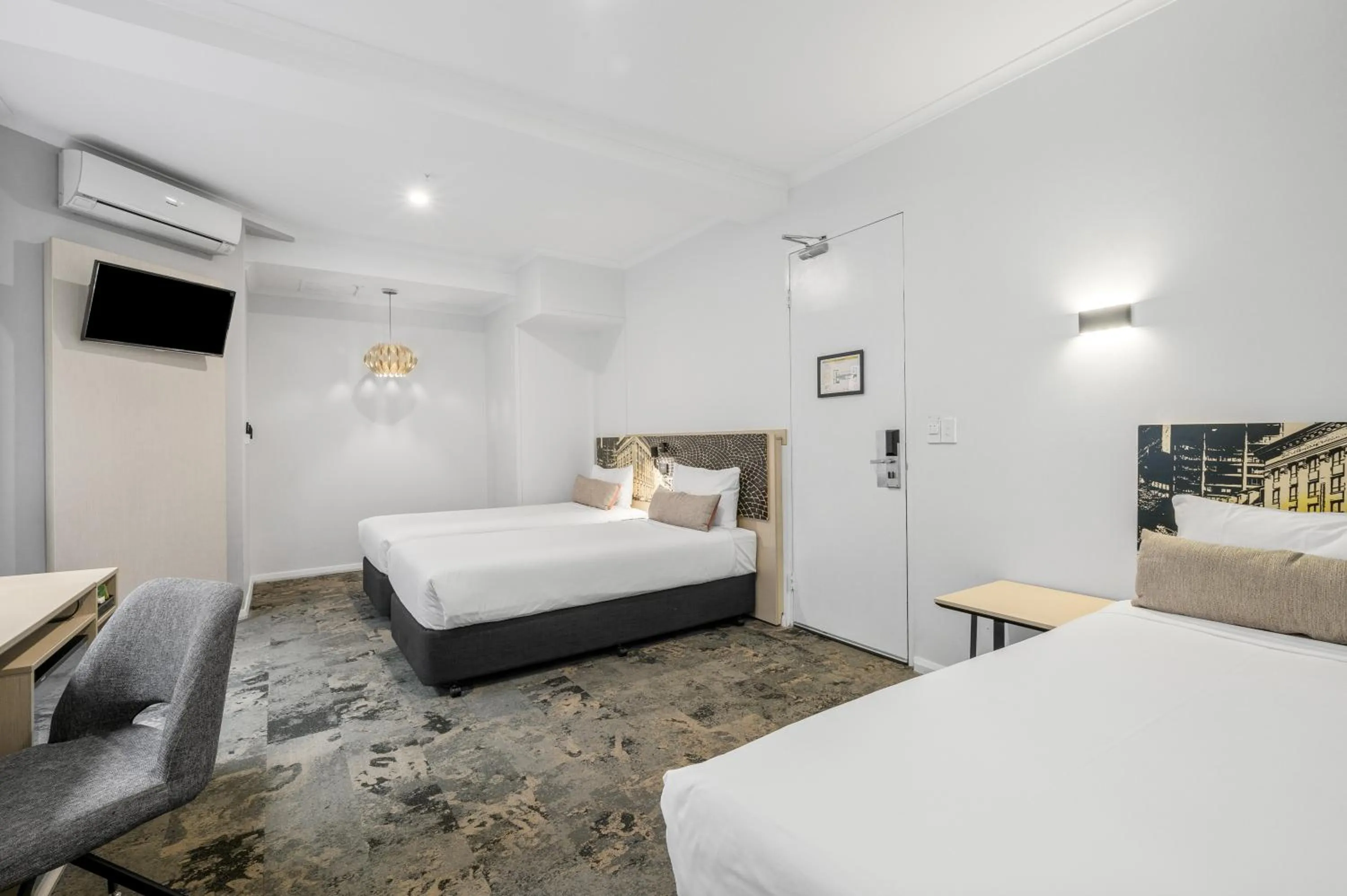 Photo of the whole room, Bed in Batman's Hill on Collins