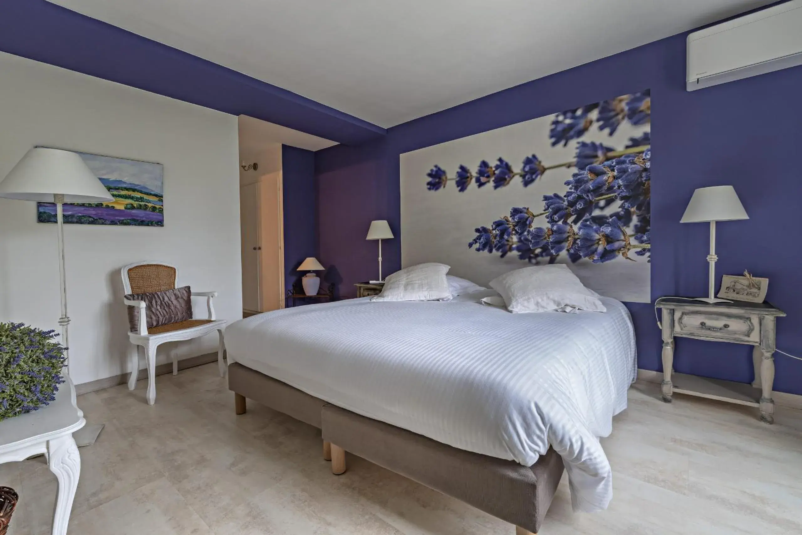Family Room (2 Adults + 2 Children) in Le Mas Du Pont Roman Family Room (2 Adults + 2 Children) in Le Mas Du Pont Roman
