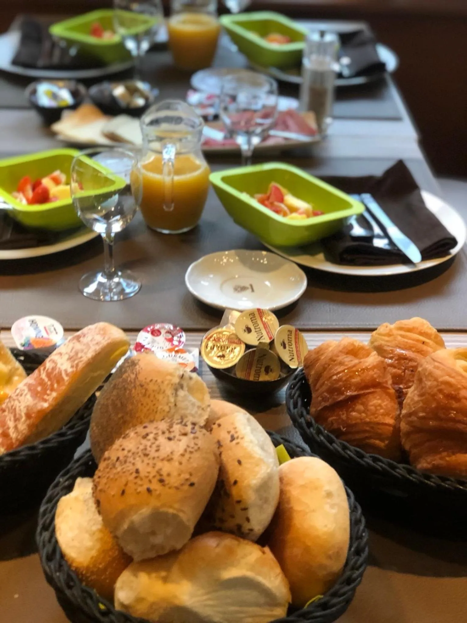 Breakfast in Hotel Duivels Paterke Harelbeeksestraat 29, 8500 Kortrijk