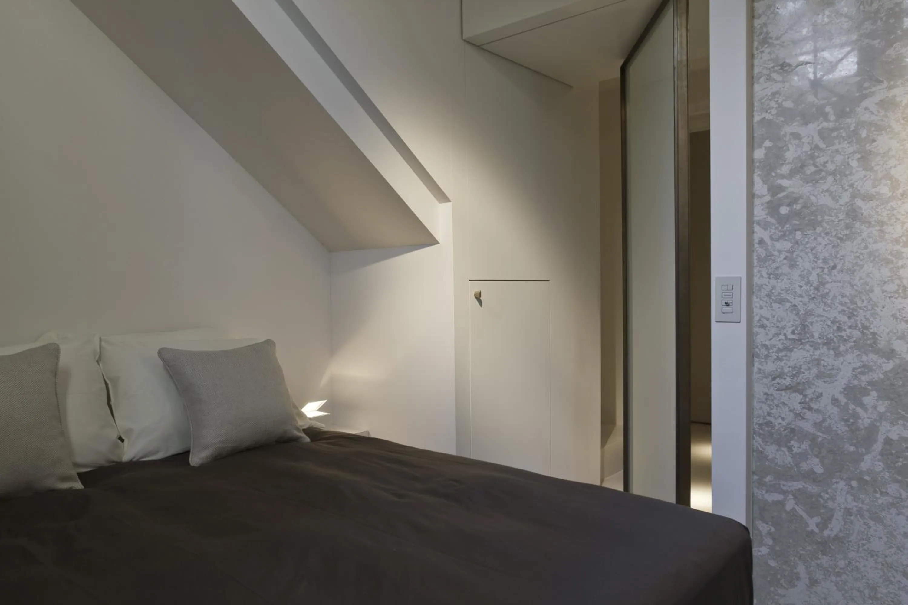 Bedroom, Bed in Suitime