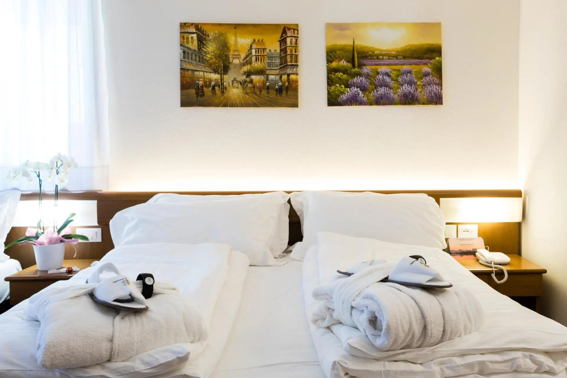 Bed in Hotel Collini