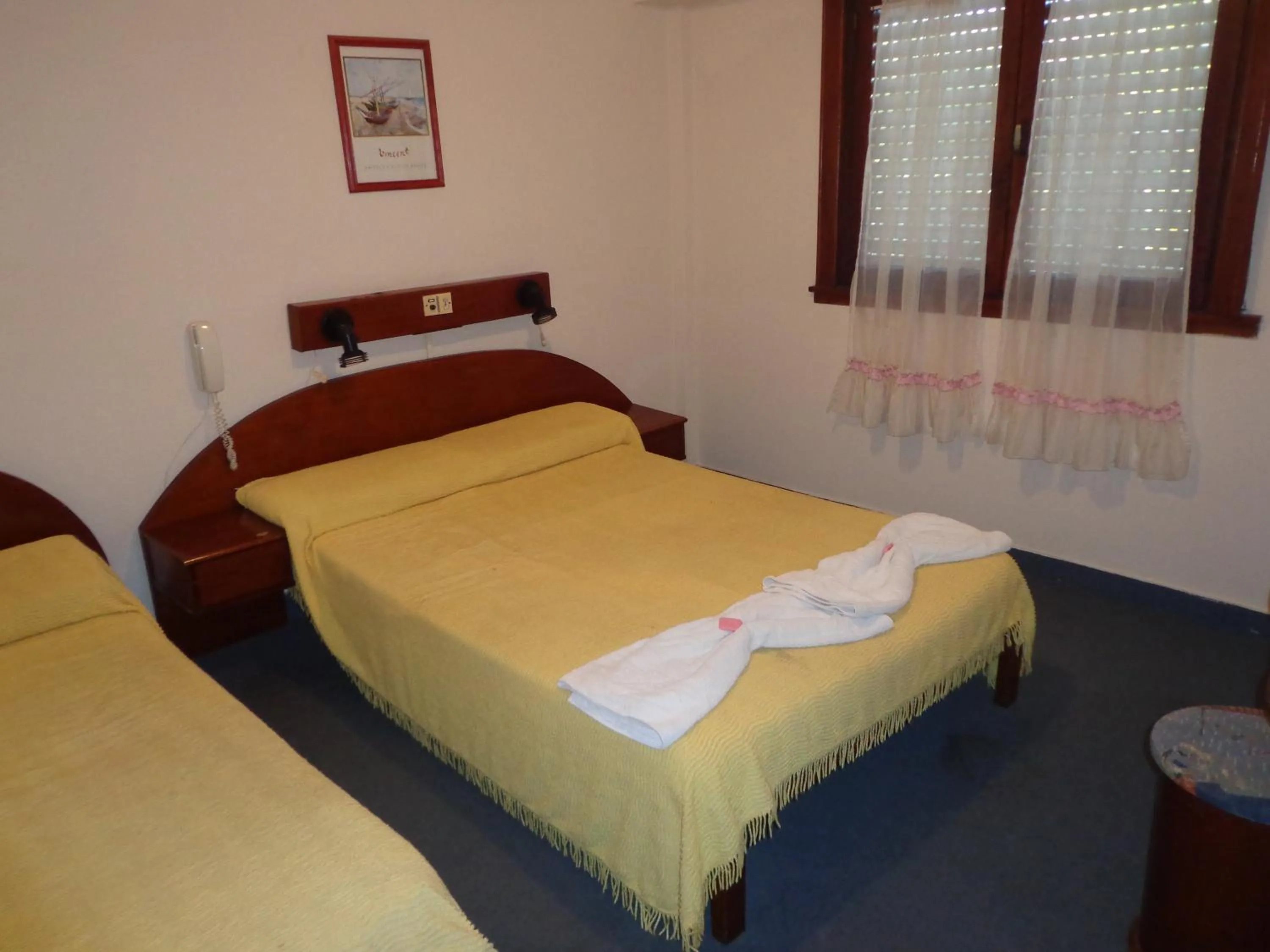 Hotel Shelter