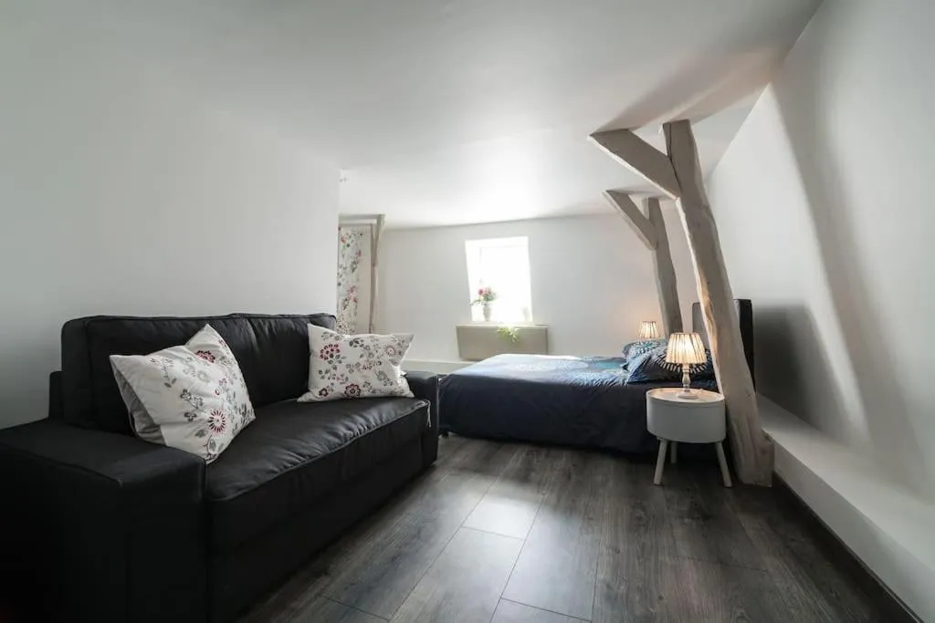 Bed in Les Chambres d'Hotes chez Alisa et Daniel